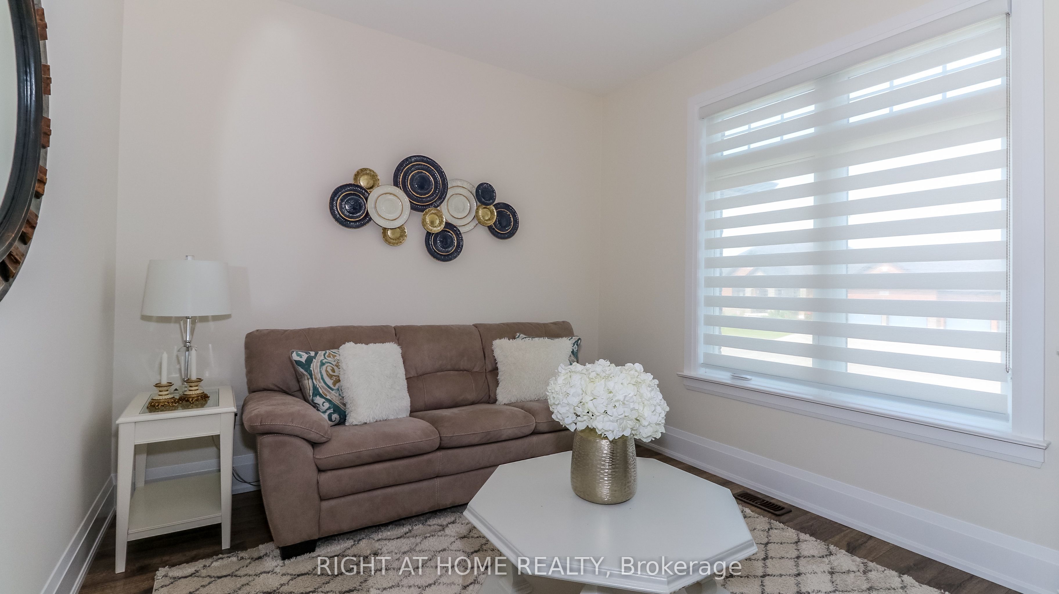 27 Mckeown Street Property Photo 17
