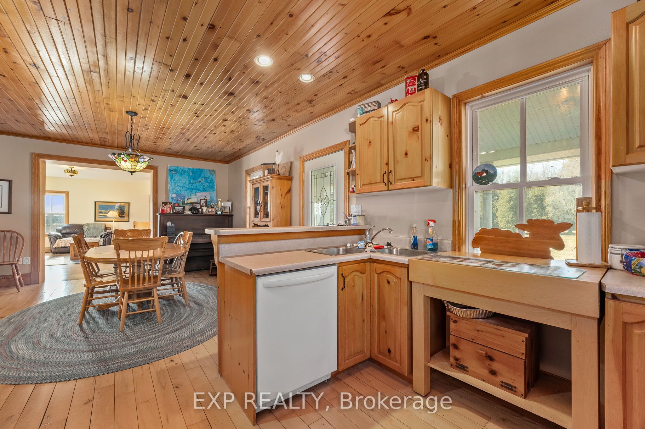 8923 Morning Glory Road Property Photo 17