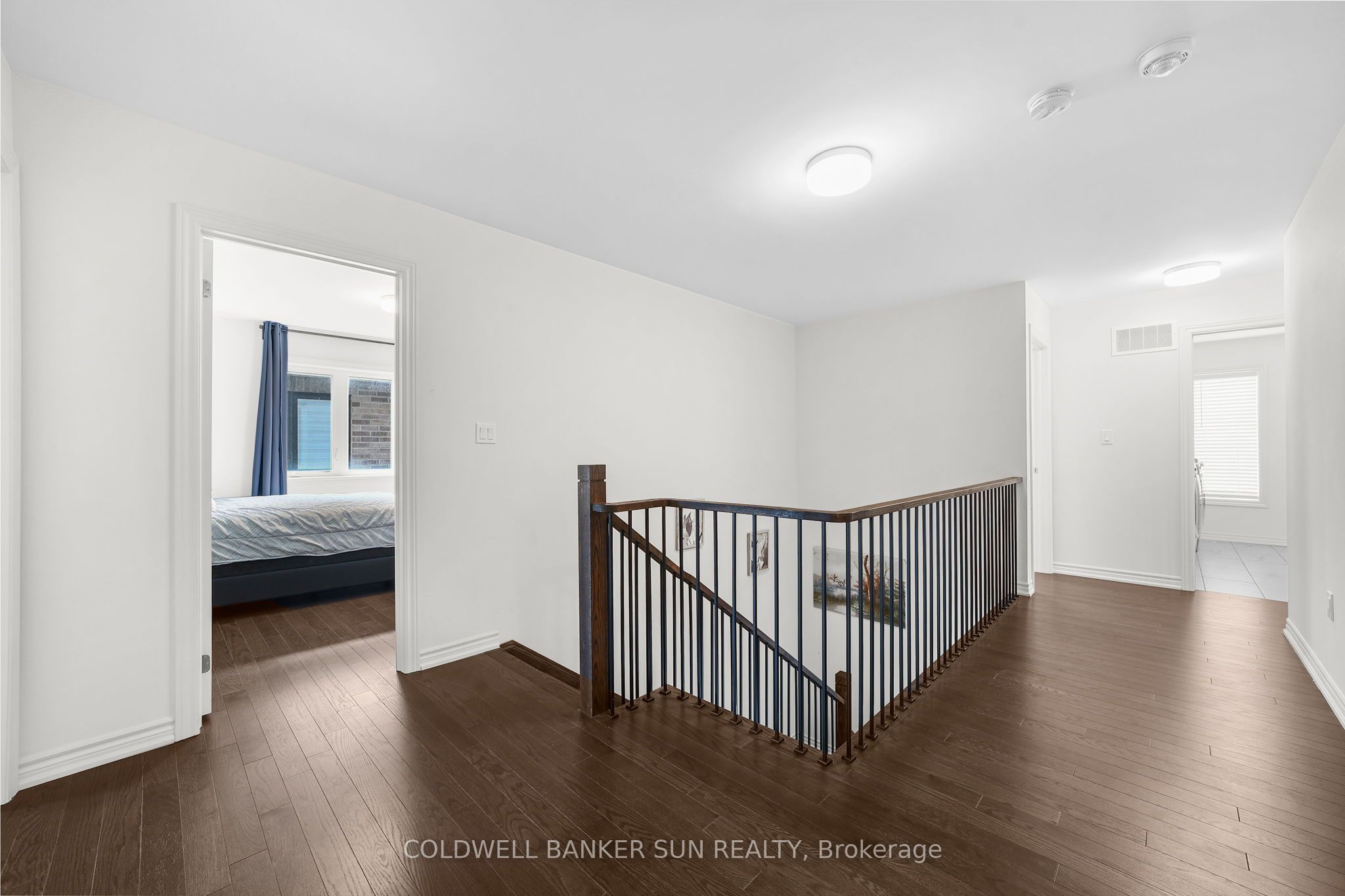 15 Hummingbird Grove E Property Photo 20