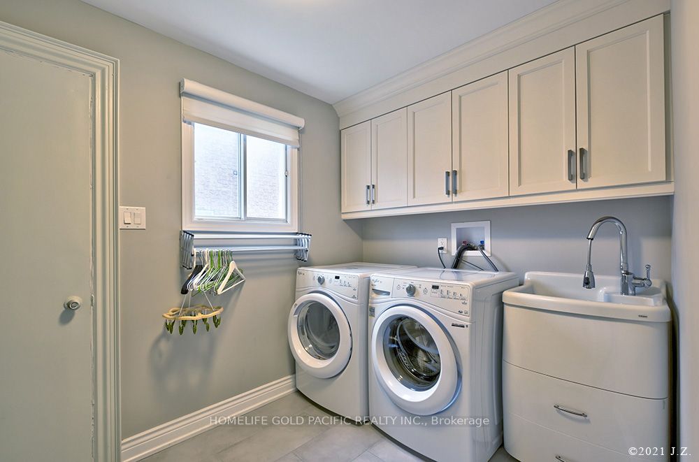 48 Havagal Crescent Property Photo 18