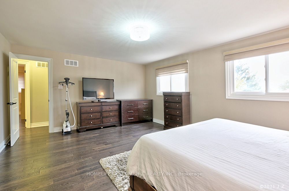 48 Havagal Crescent Property Photo 22