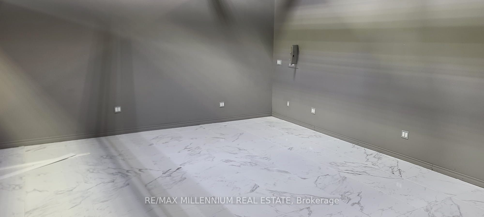 #210 - 7250 Keele Street Property Photo 3