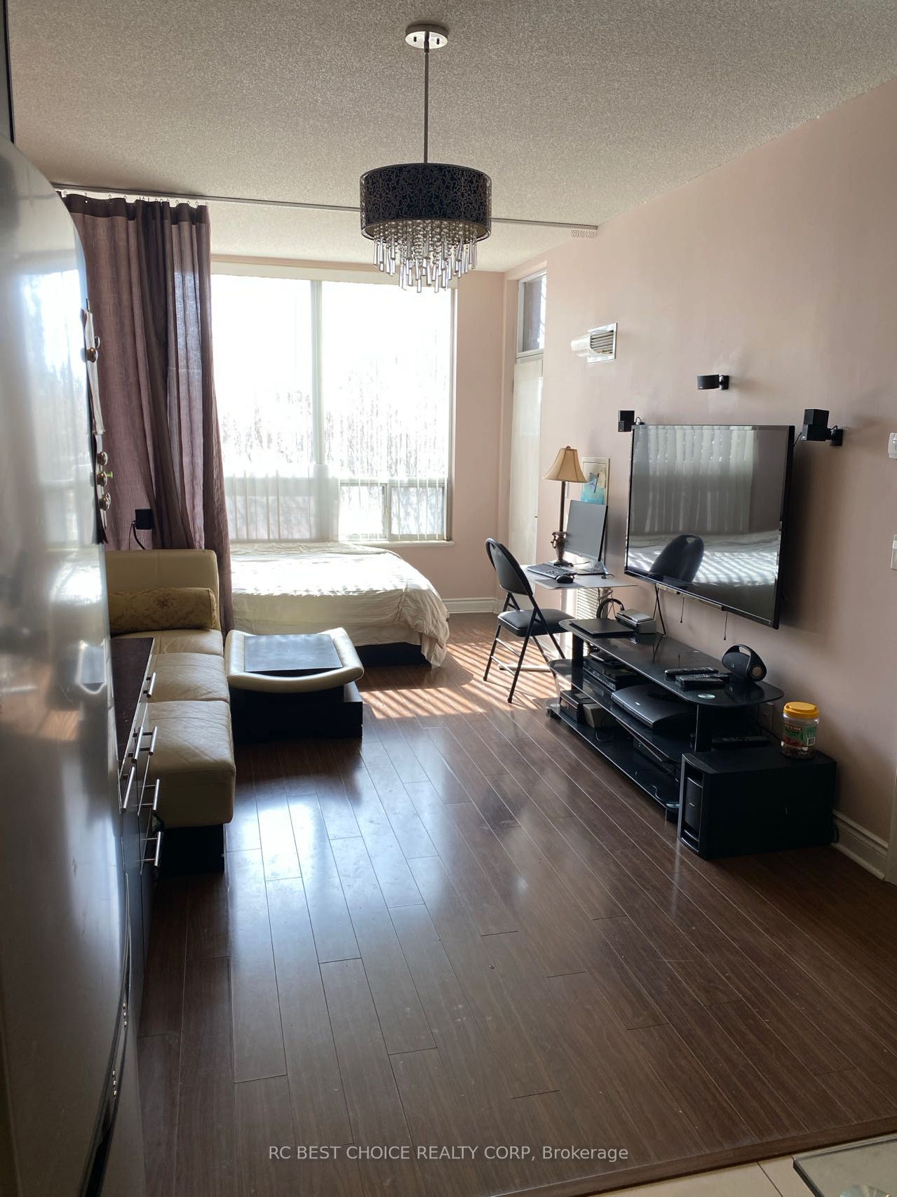 37 Galleria Parkway 109 Property Photo 4