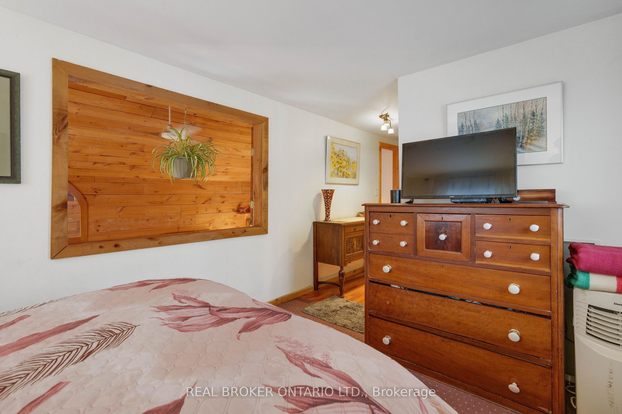 73 Big Bay Point Road Property Photo 15