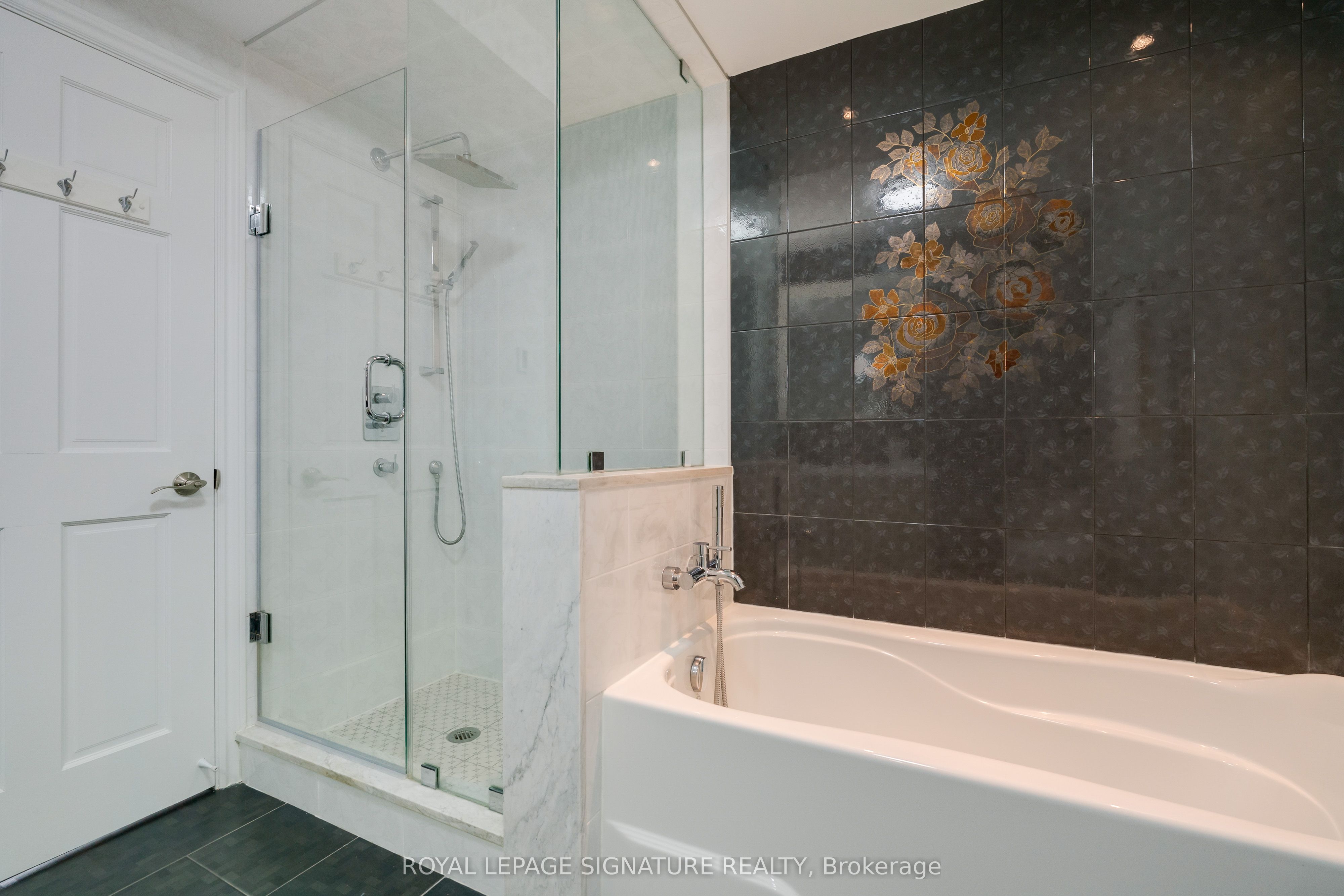339 Elmwood Avenue Property Photo 25