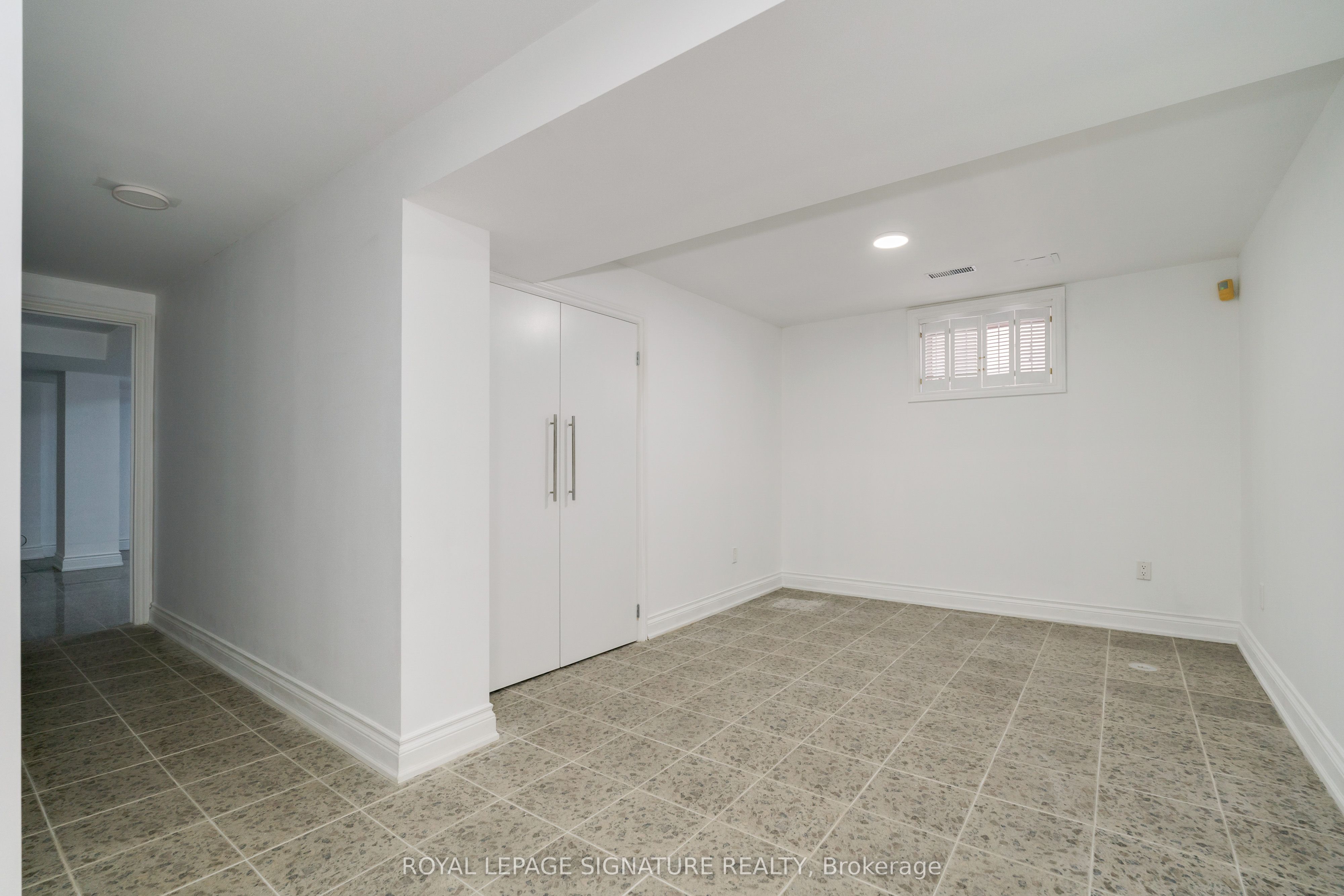 339 Elmwood Avenue Property Photo 46