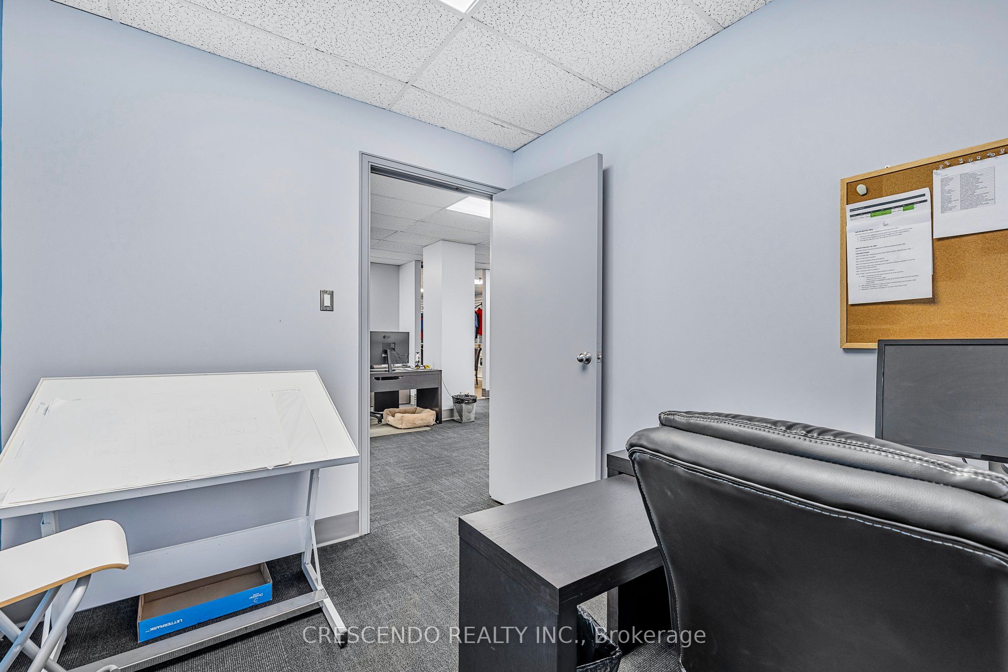 #240 - 7050 Weston Road Property Photo 26