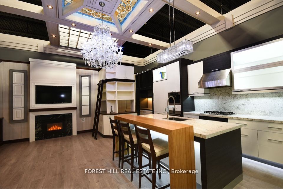 #60 - 7250 Keele Street Property Photo 10