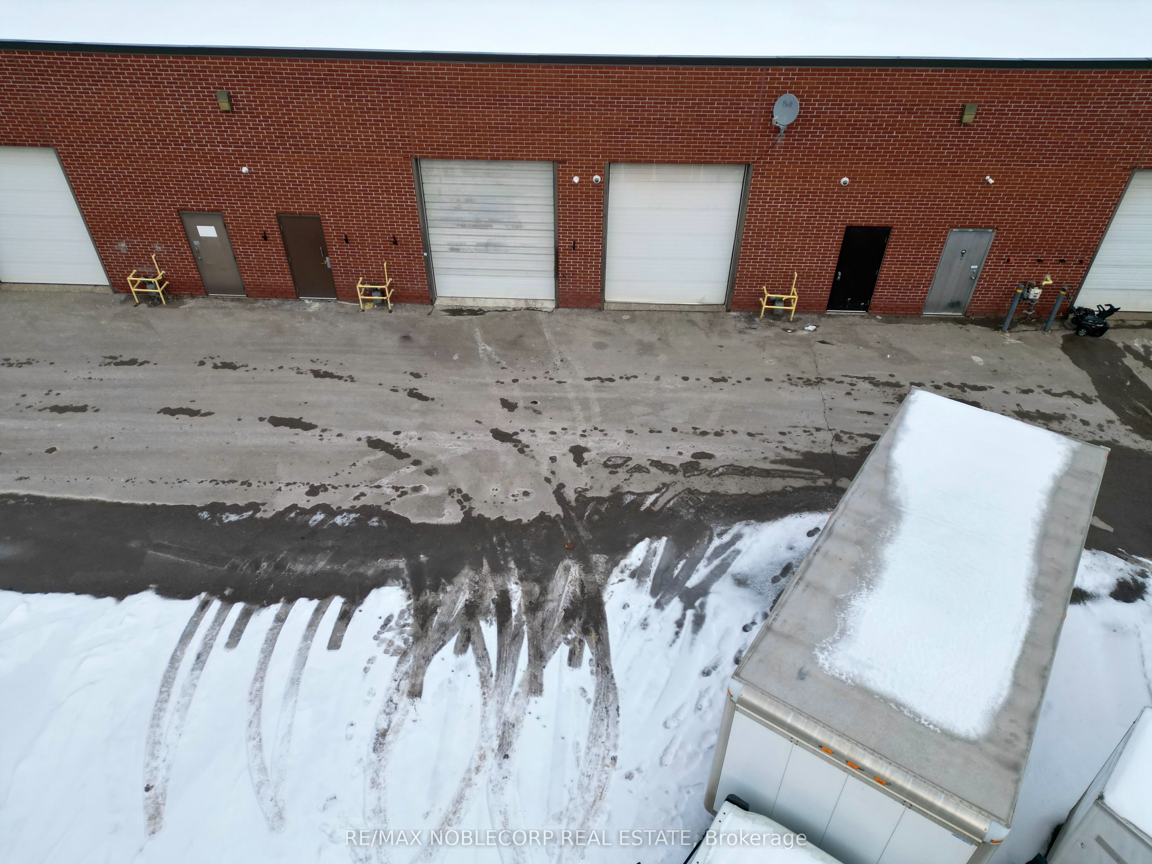 #4 - 310 Millway Avenue Property Photo 23