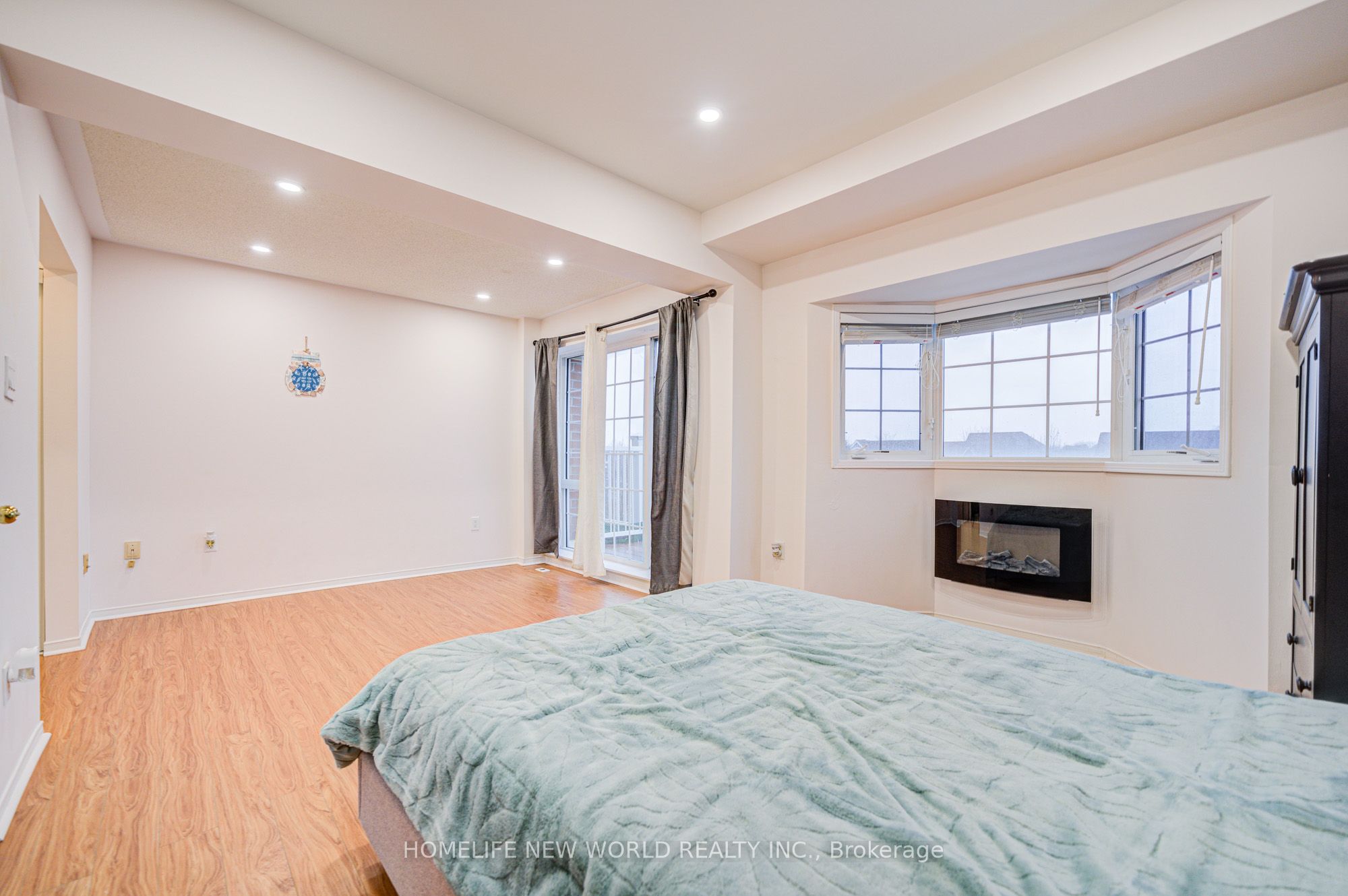 15 Cornell Meadows Avenue A206 Property Photo 20