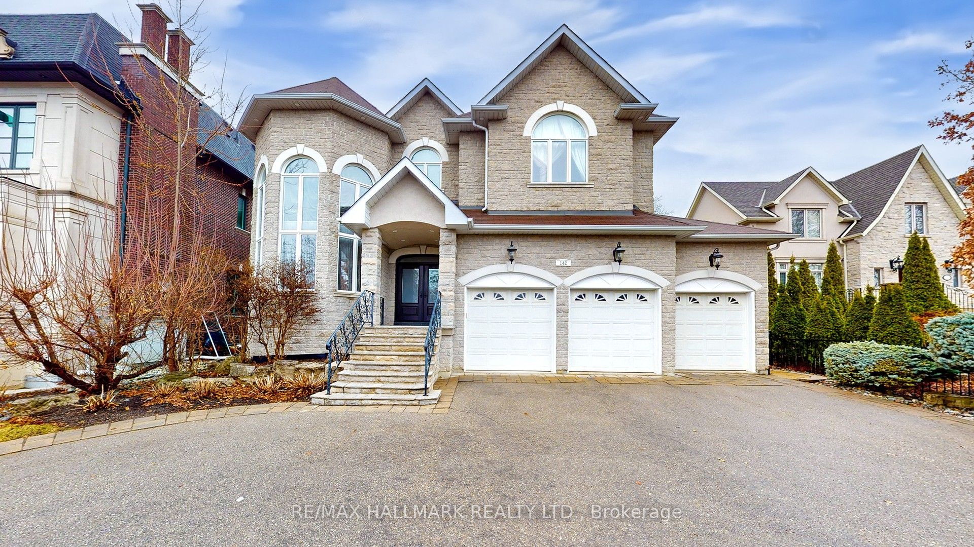 142 Pemberton Road Property Photo 1