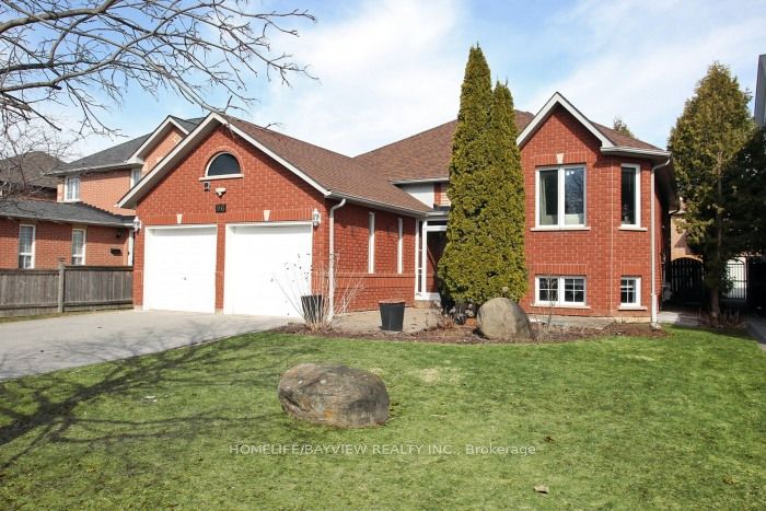 96 Fairwood Drive Property Photo 1