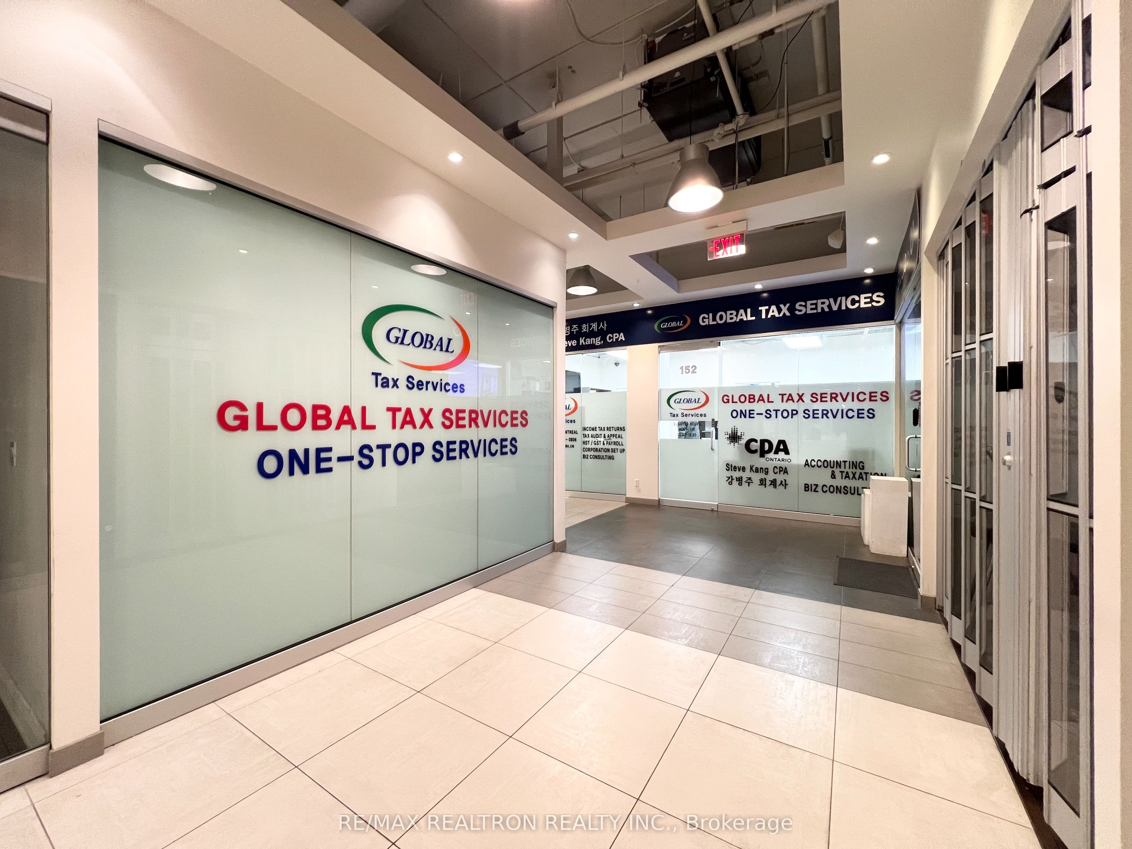 #159 - 7181 Yonge Street Property Photo 8