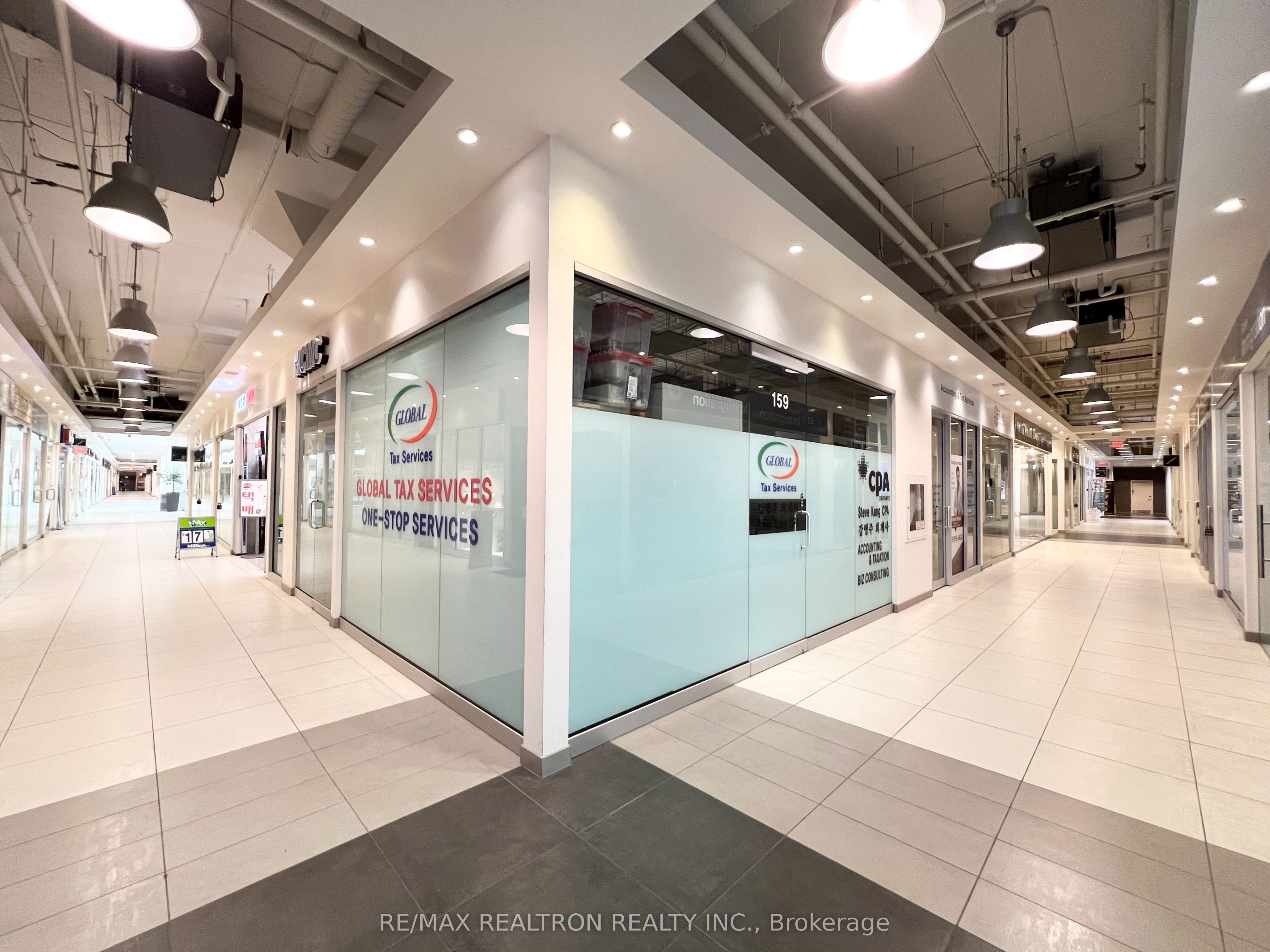 #159 - 7181 Yonge Street Property Photo 9