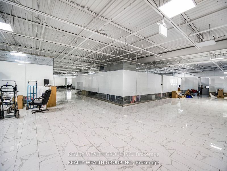 ##2fl - 7261 Victoria Park Avenue Property Photo 10