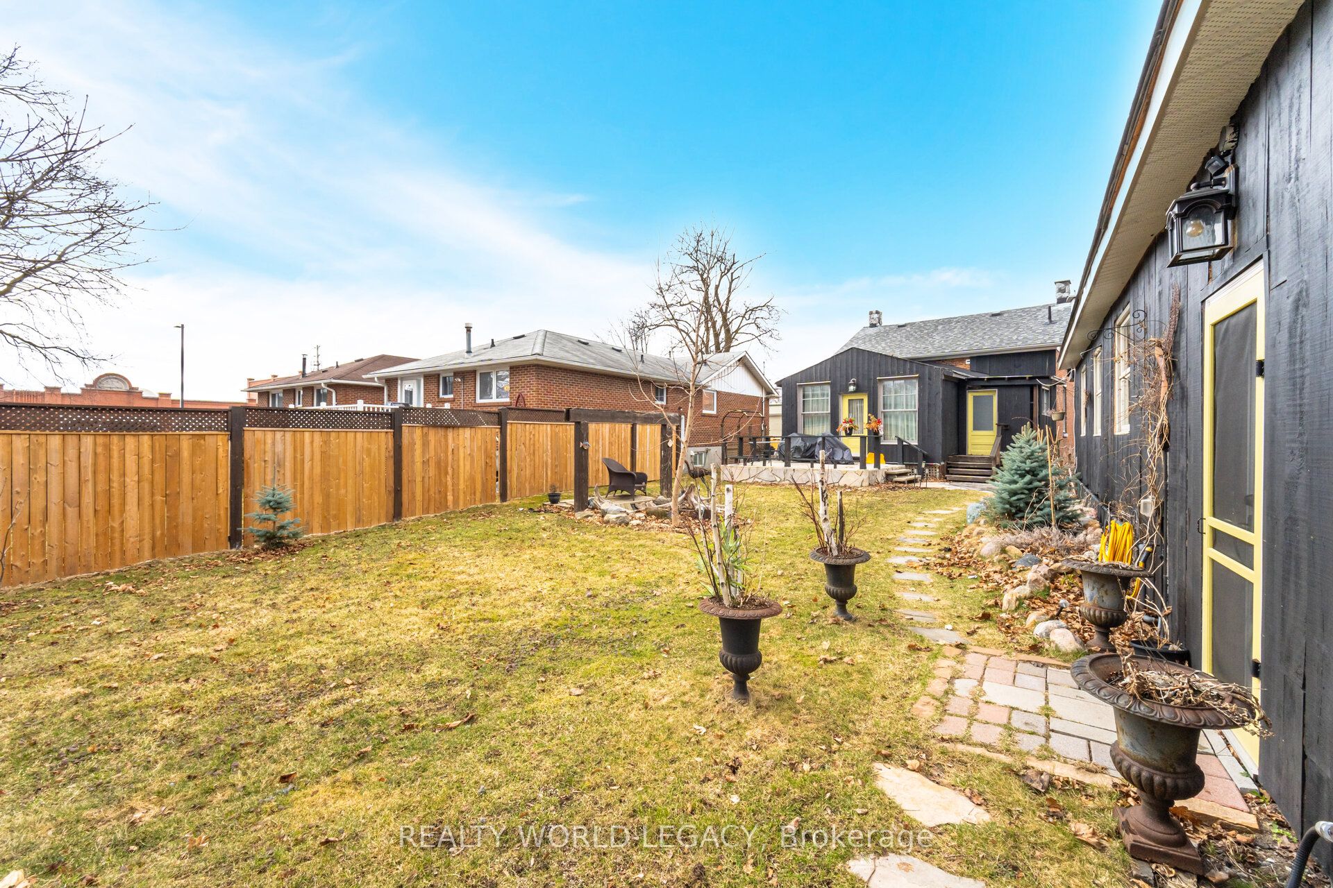 7 Jerman Street Property Photo 42