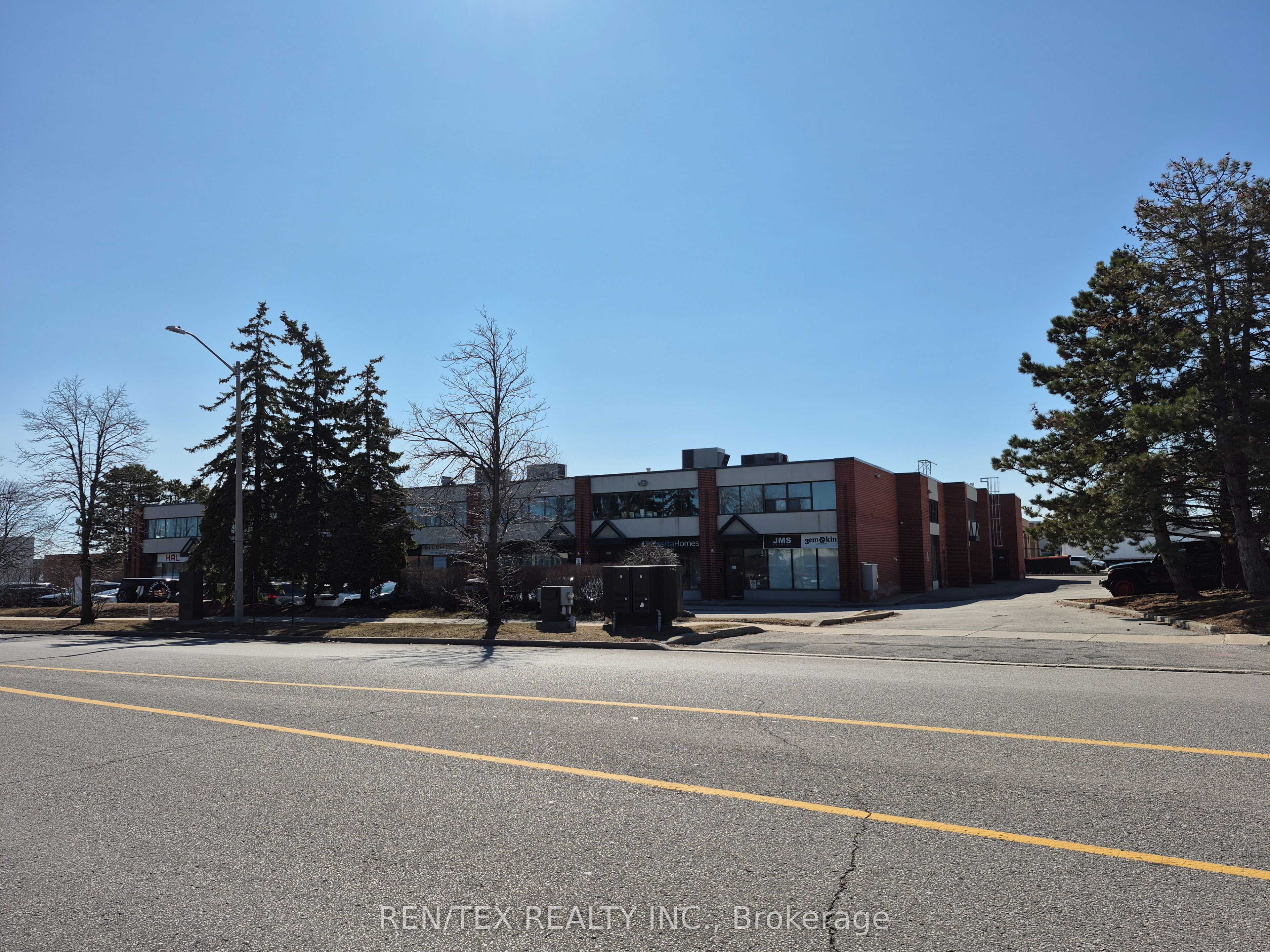 #1 - 25 Edilcan Drive Property Photo 1