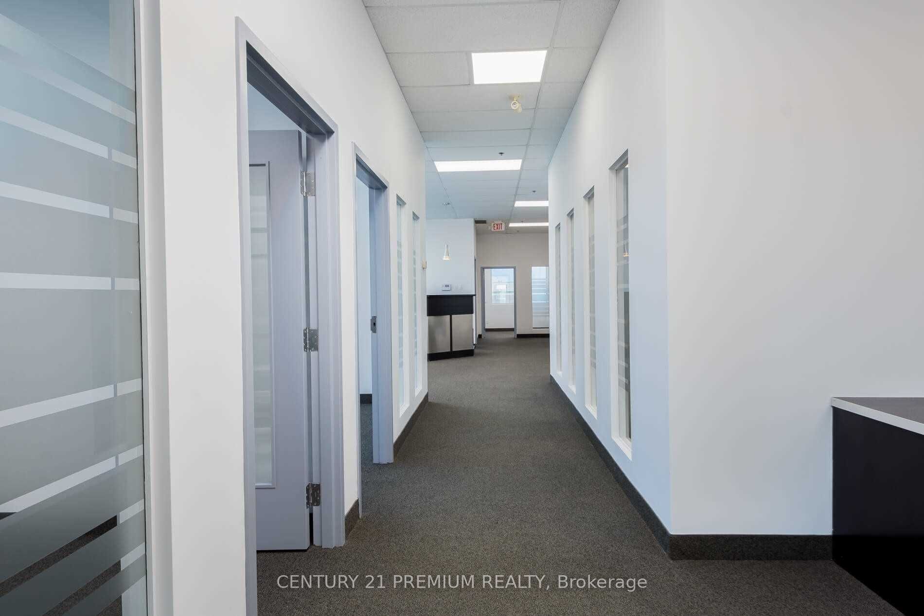 #unit#14 Room 01 - 661 Chrislea Road Property Photo 2