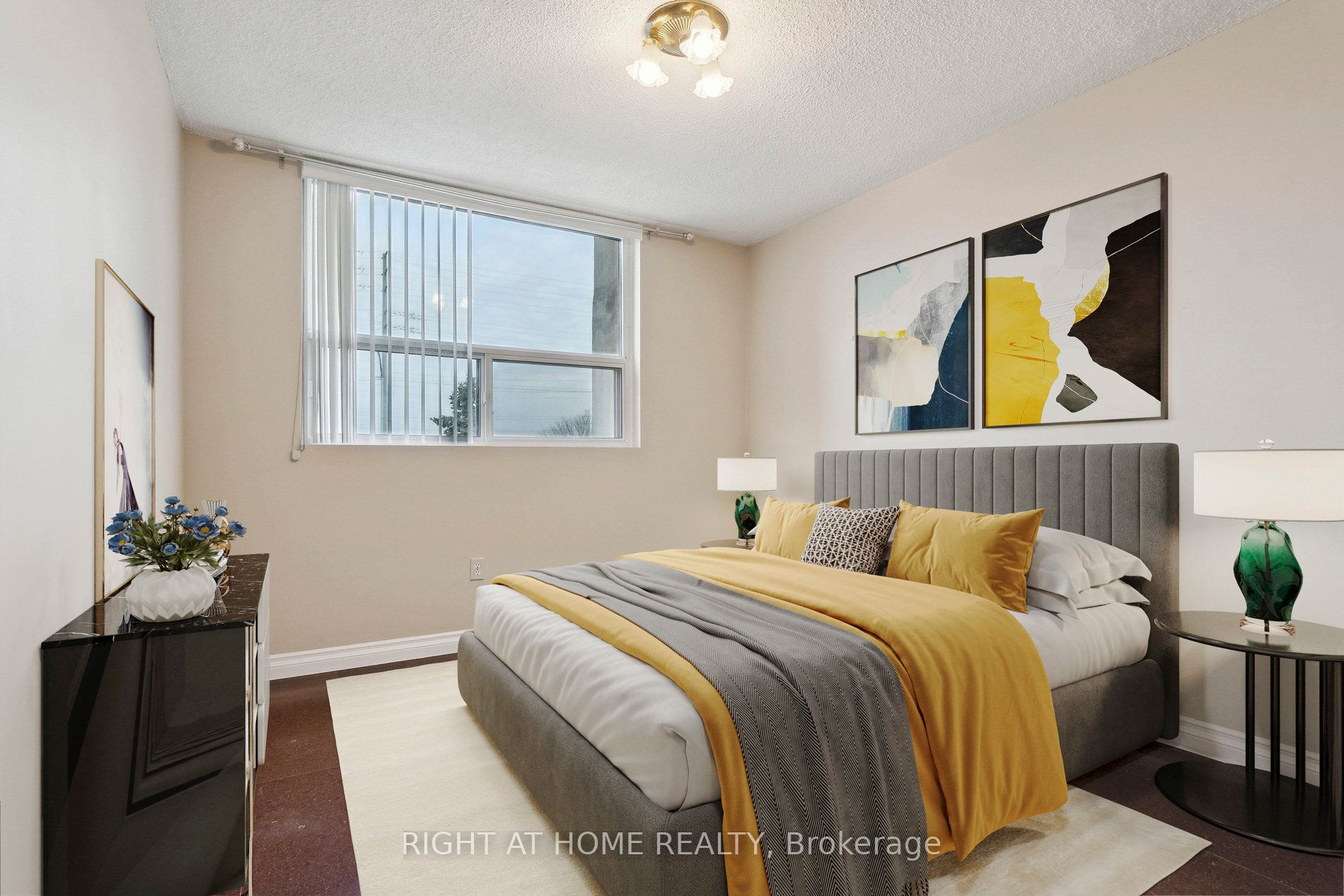 20 William Roe Boulevard 307 Property Photo 24