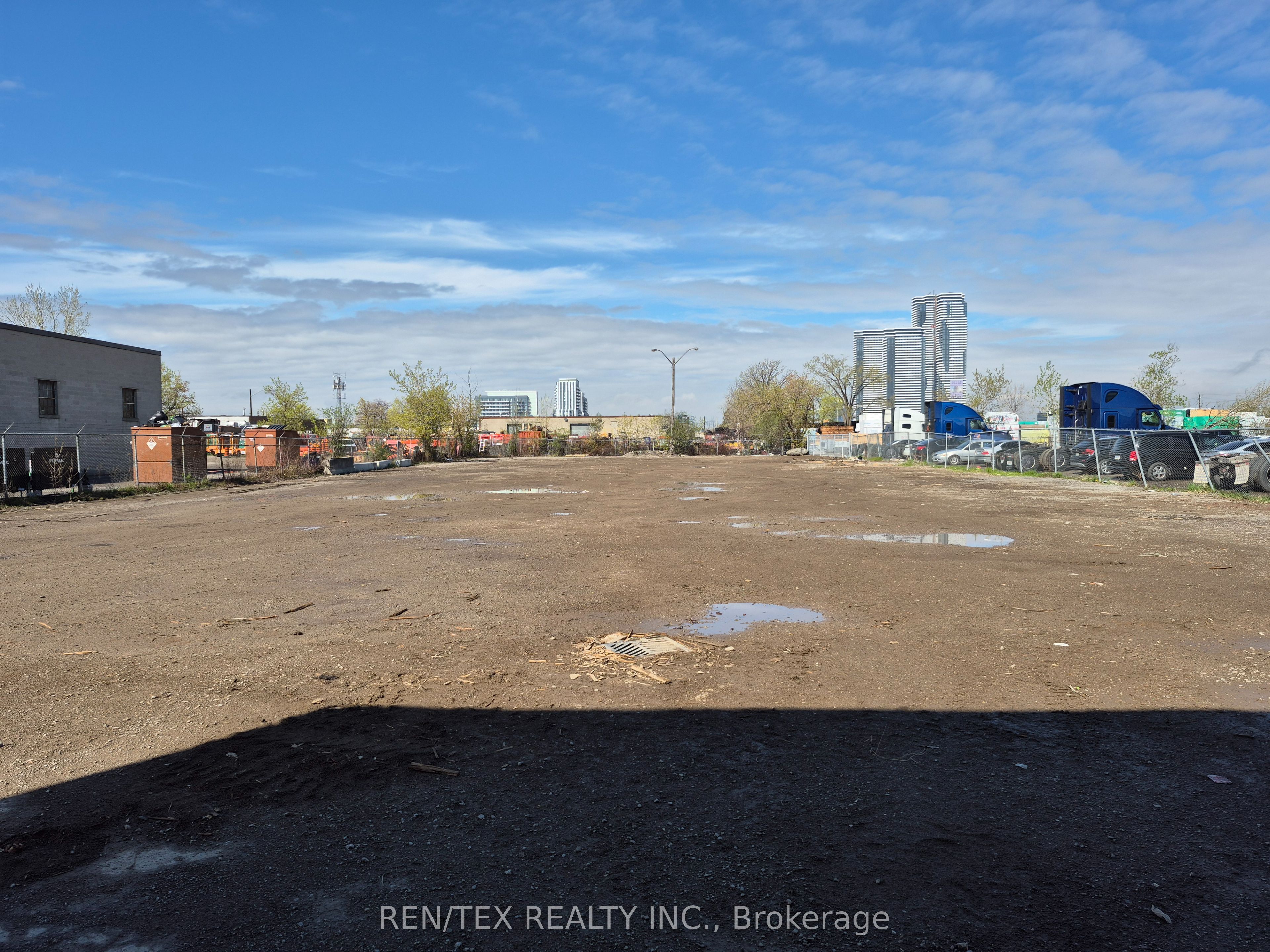 138 Creditstone Road Property Photo 13