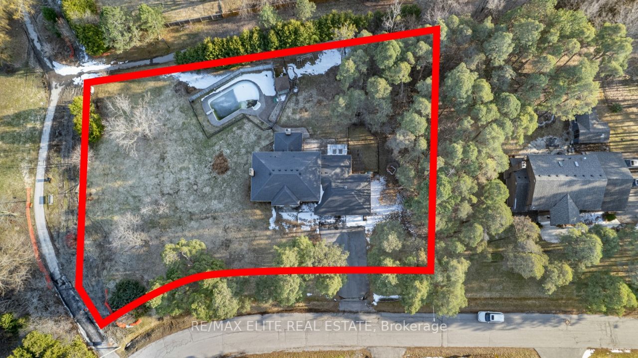 30 Cynthia Crescent Property Photo 1