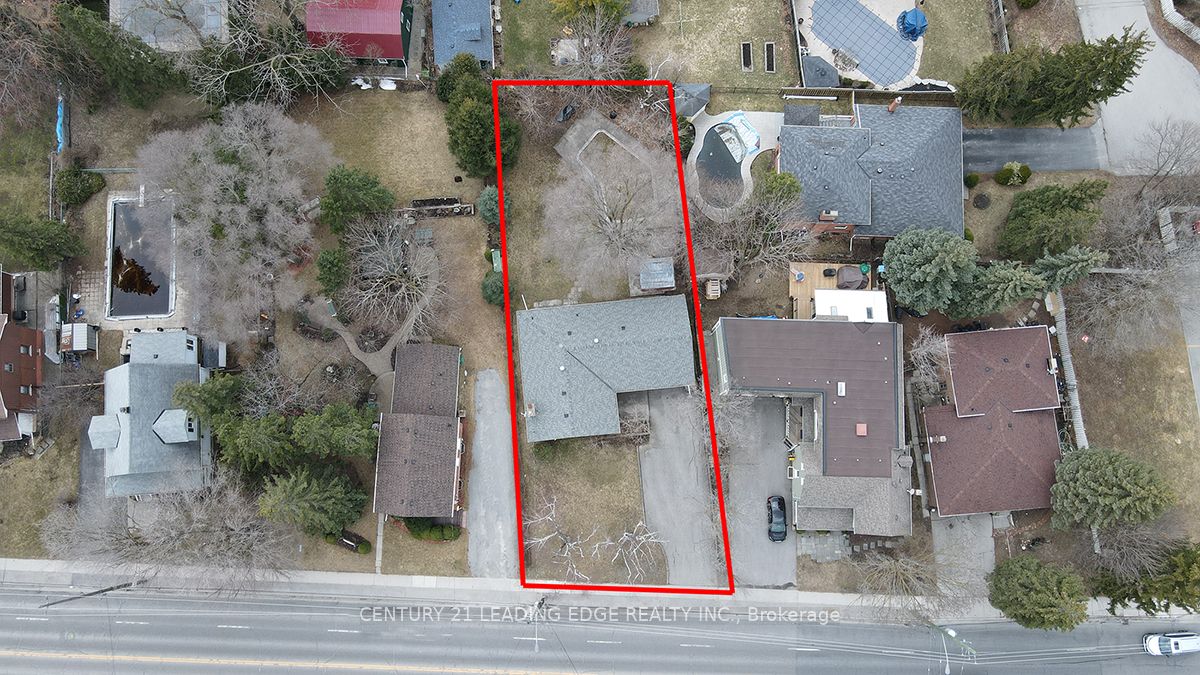 366 Main Street N Property Photo 31