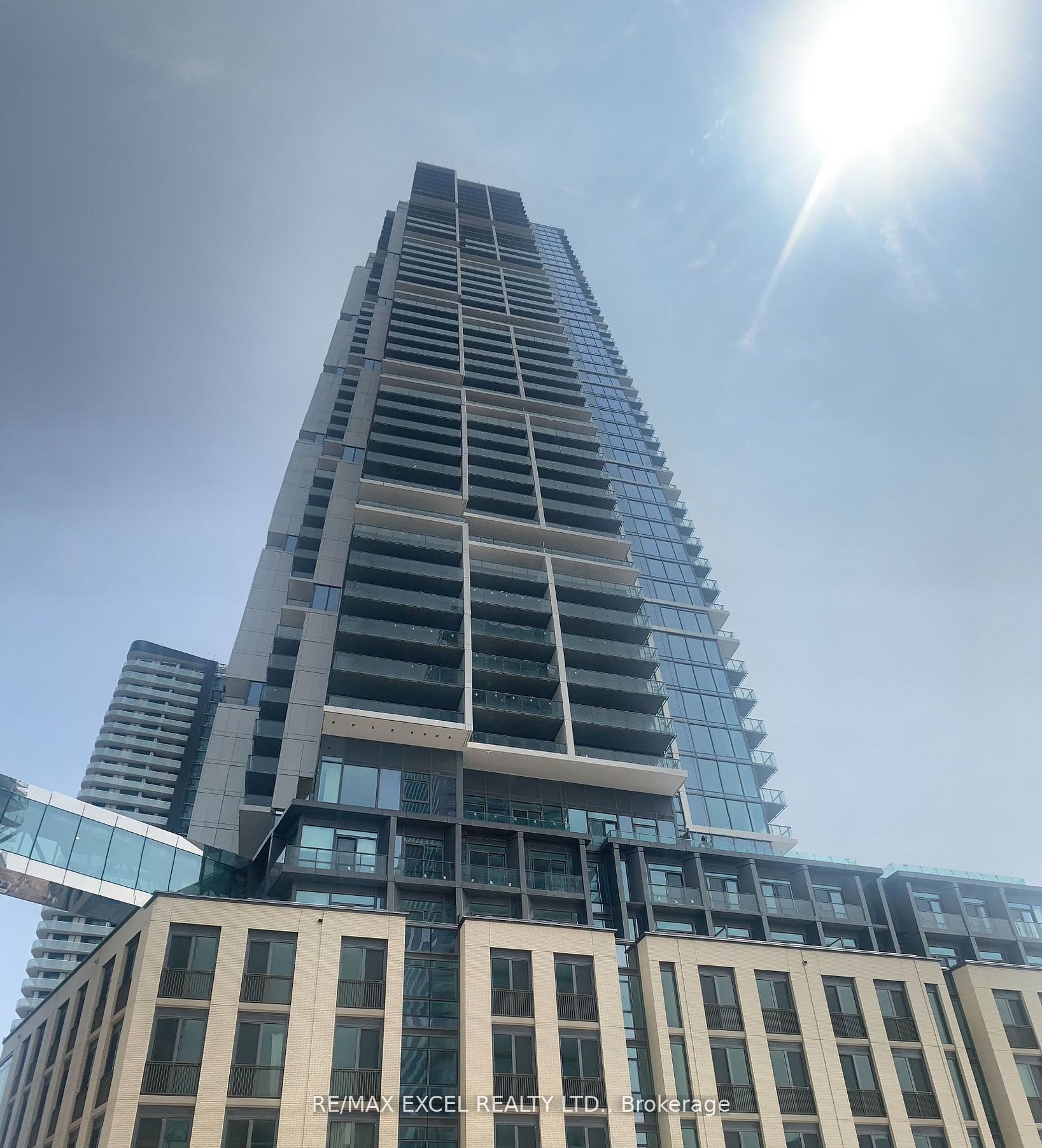 #5005 - 7890 Jane Street Property Photo 1