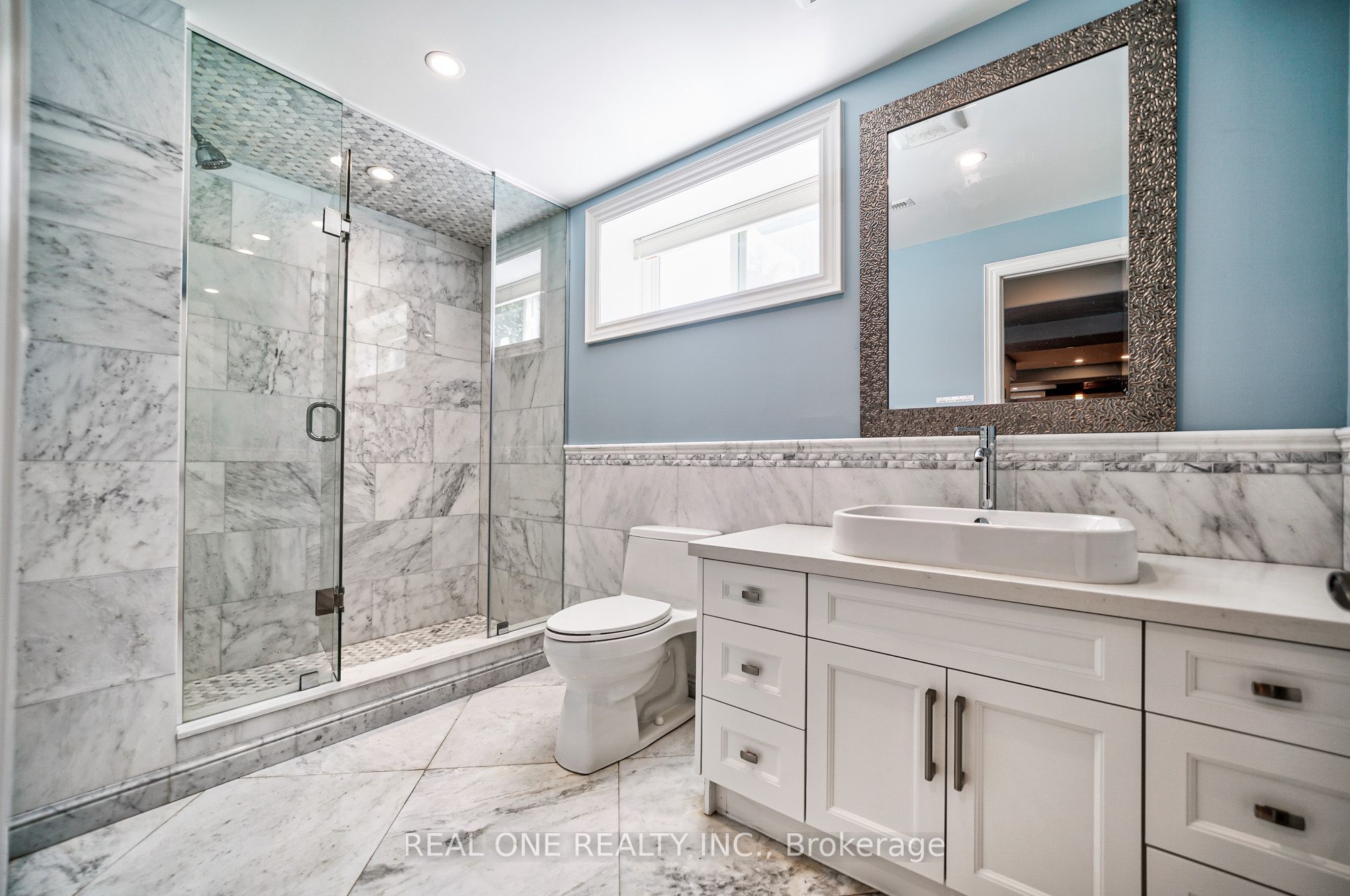26 Clarendon Drive Property Photo 33