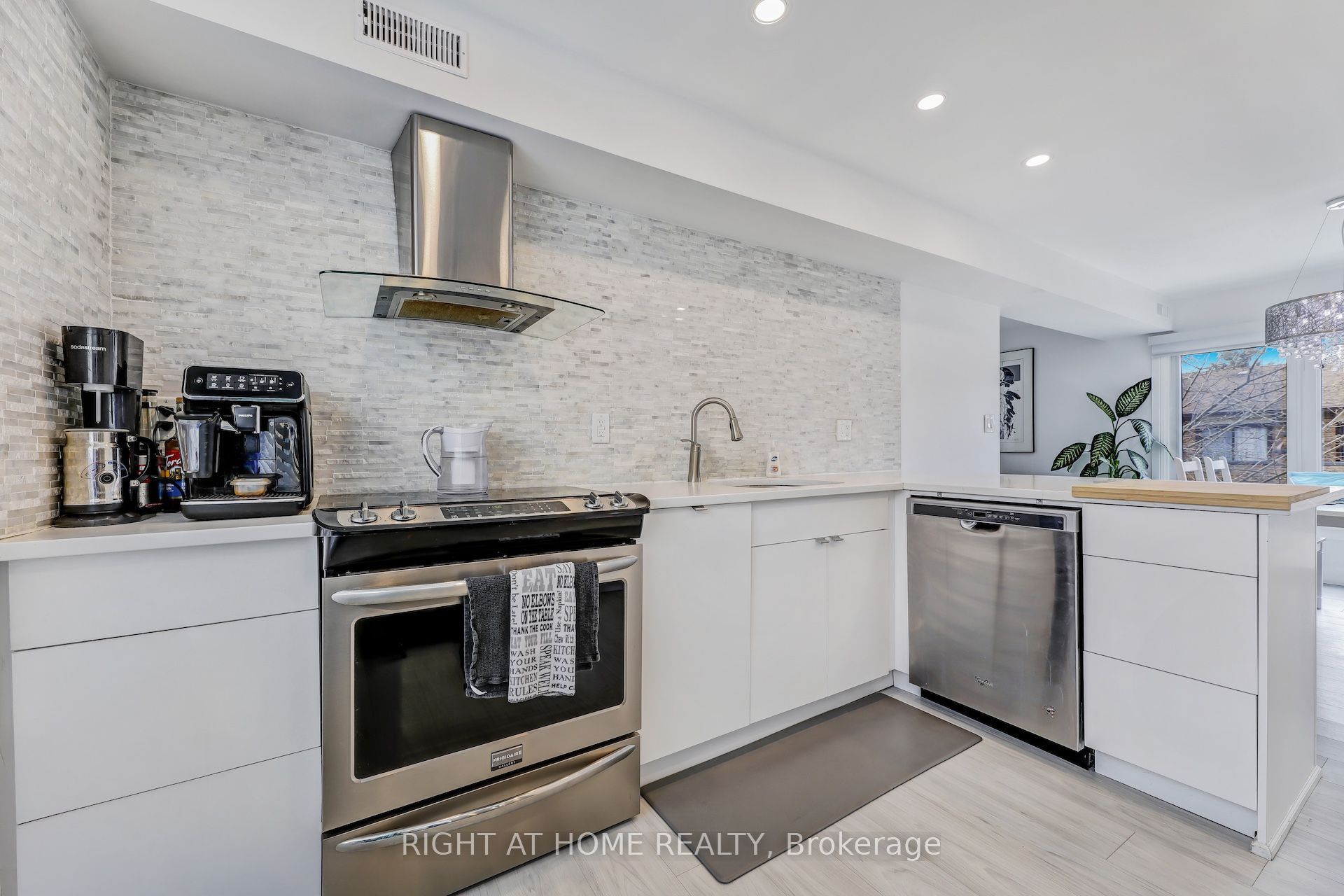 #38 - 88 Rainbow Drive Property Photo 3