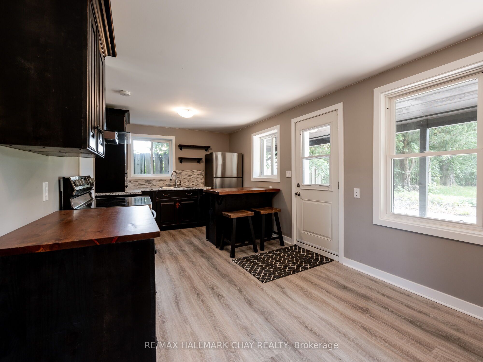 268 Victoria Street Property Photo 7