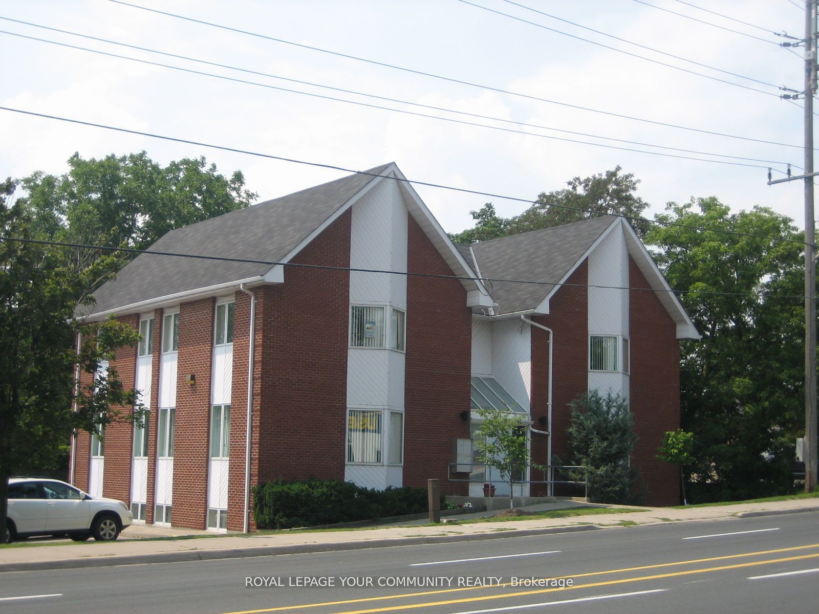 #101 - 27 Major Mackenzie Drive Property Photo 1