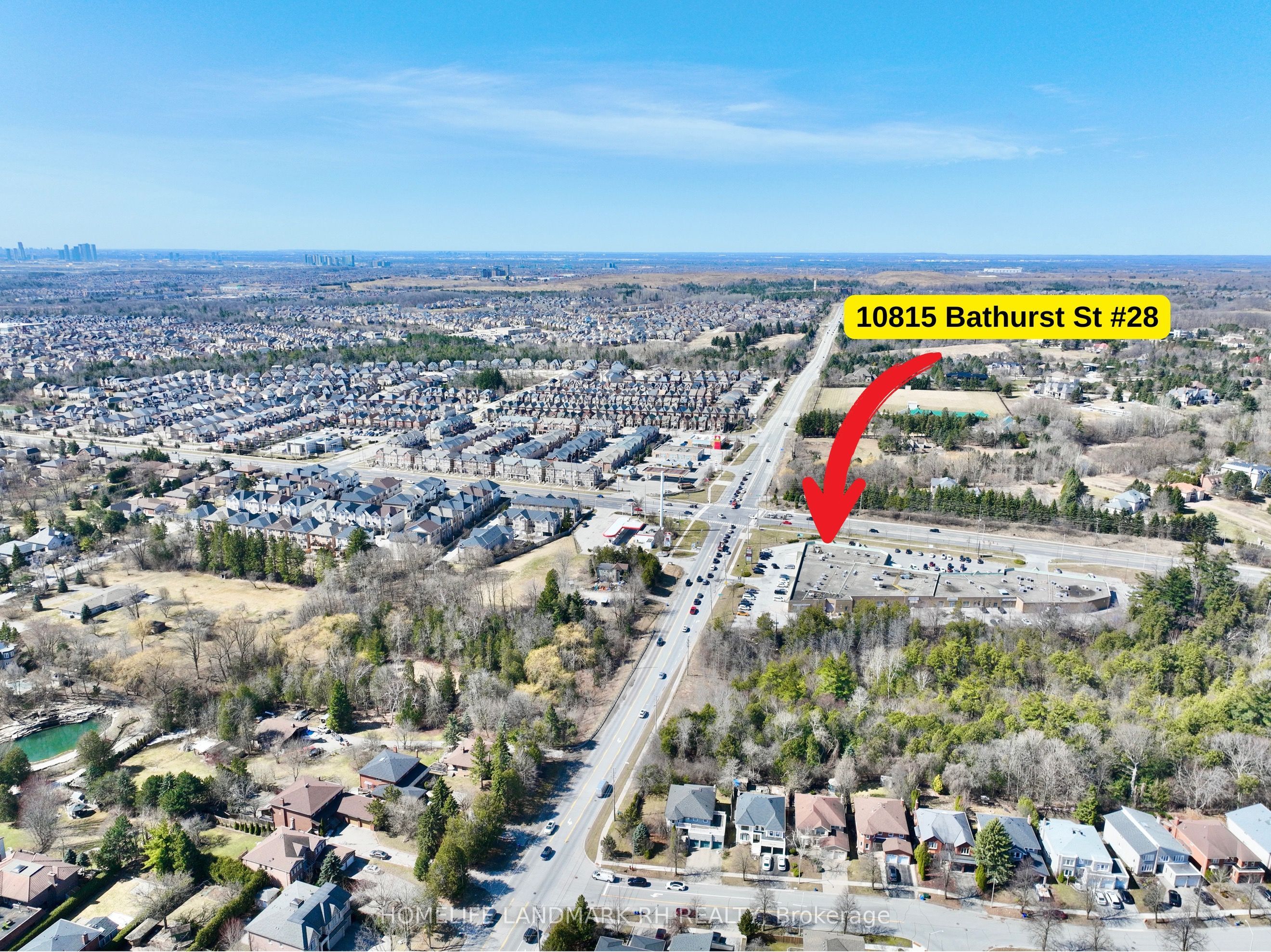 #28 - 10815 Bathurst Street Property Photo 17