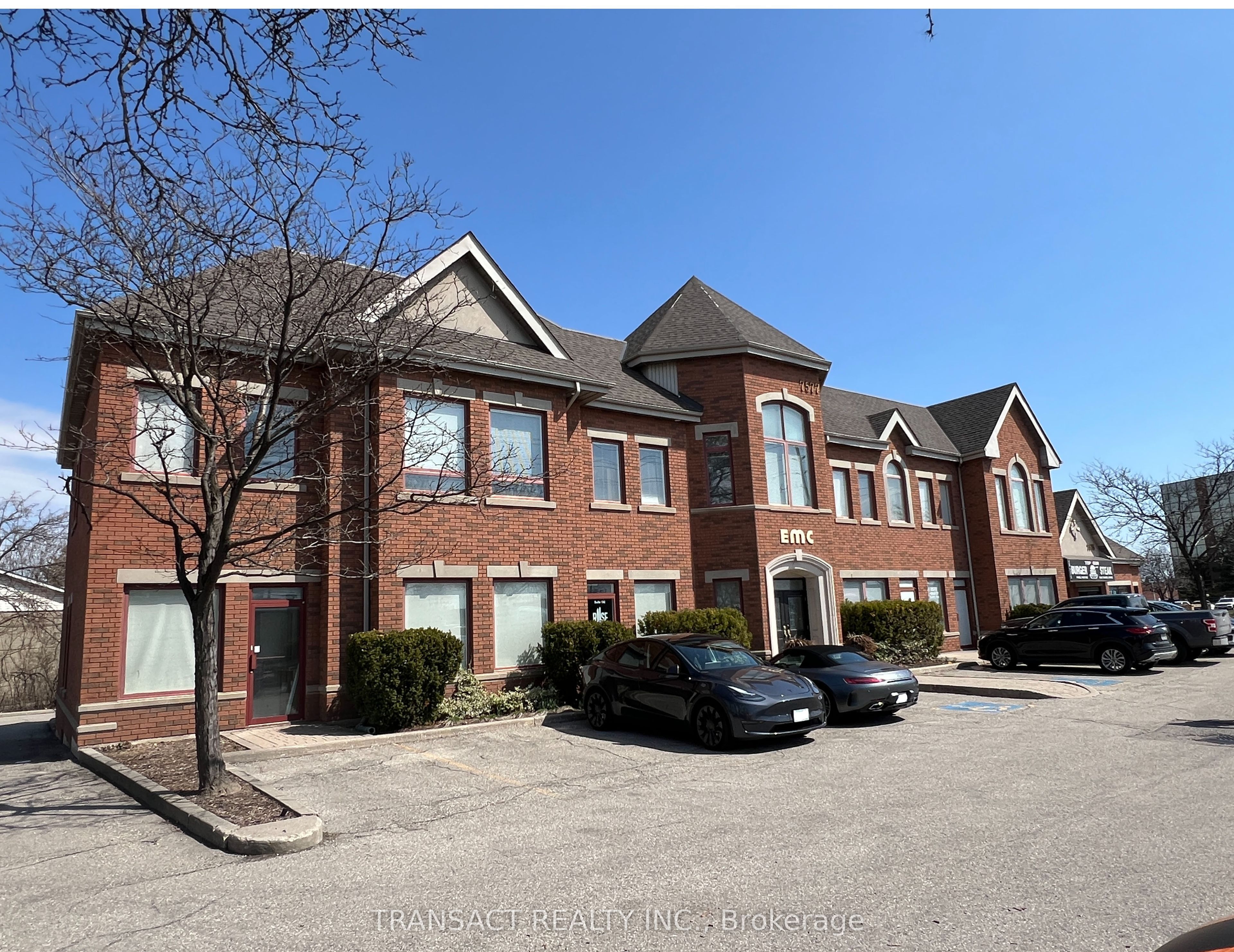 #b3 - 7577 Keele Street Property Photo 2