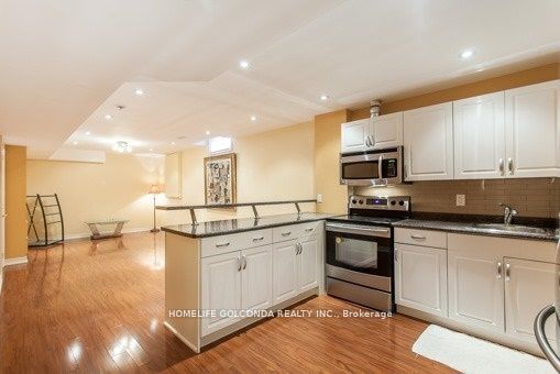 116 Berwick Crescent Property Photo 6