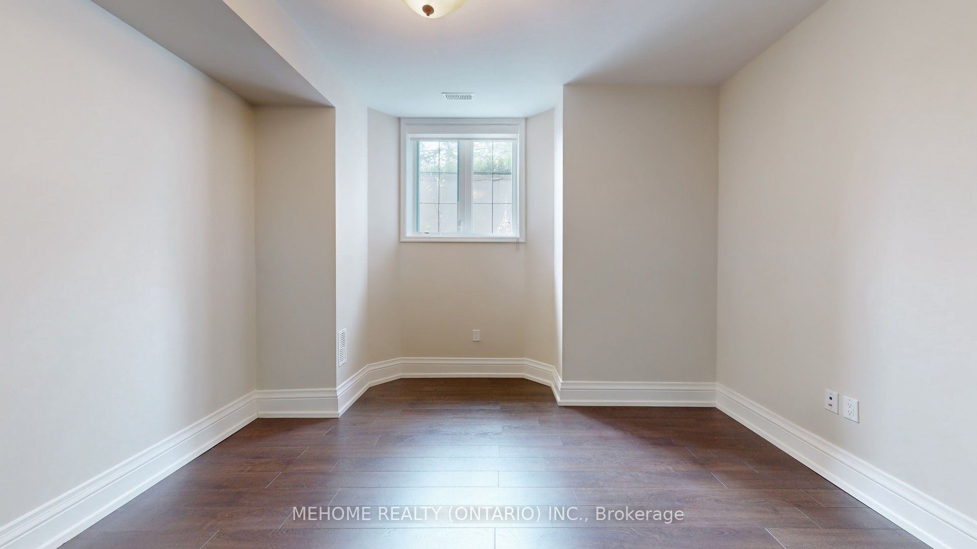 19 Parker Avenue Property Photo 39