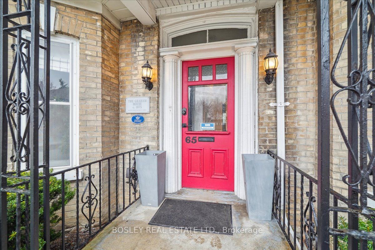 65 Wellington Street Property Photo 4