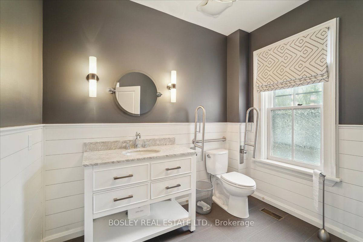 65 Wellington Street Property Photo 14