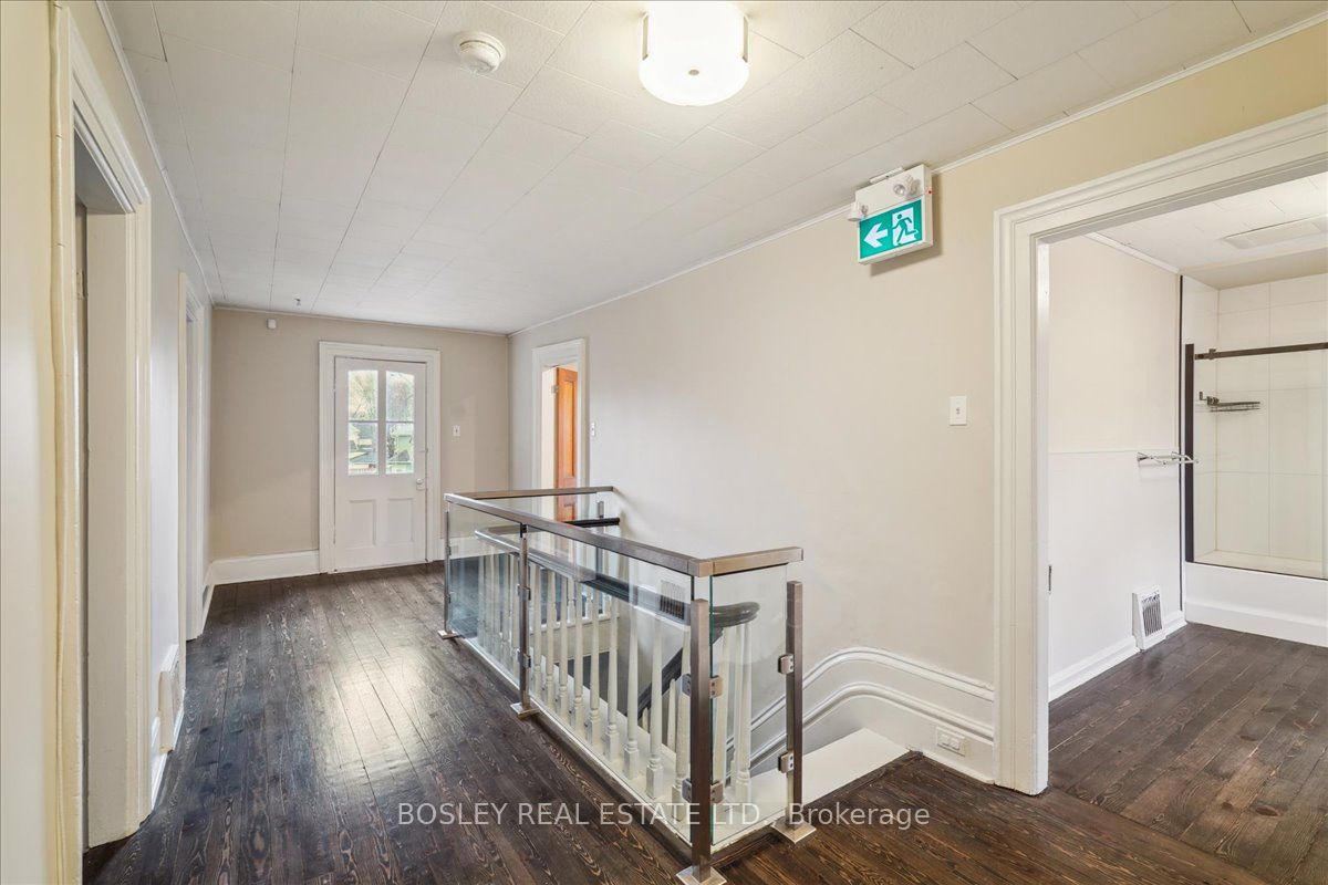 65 Wellington Street Property Photo 15