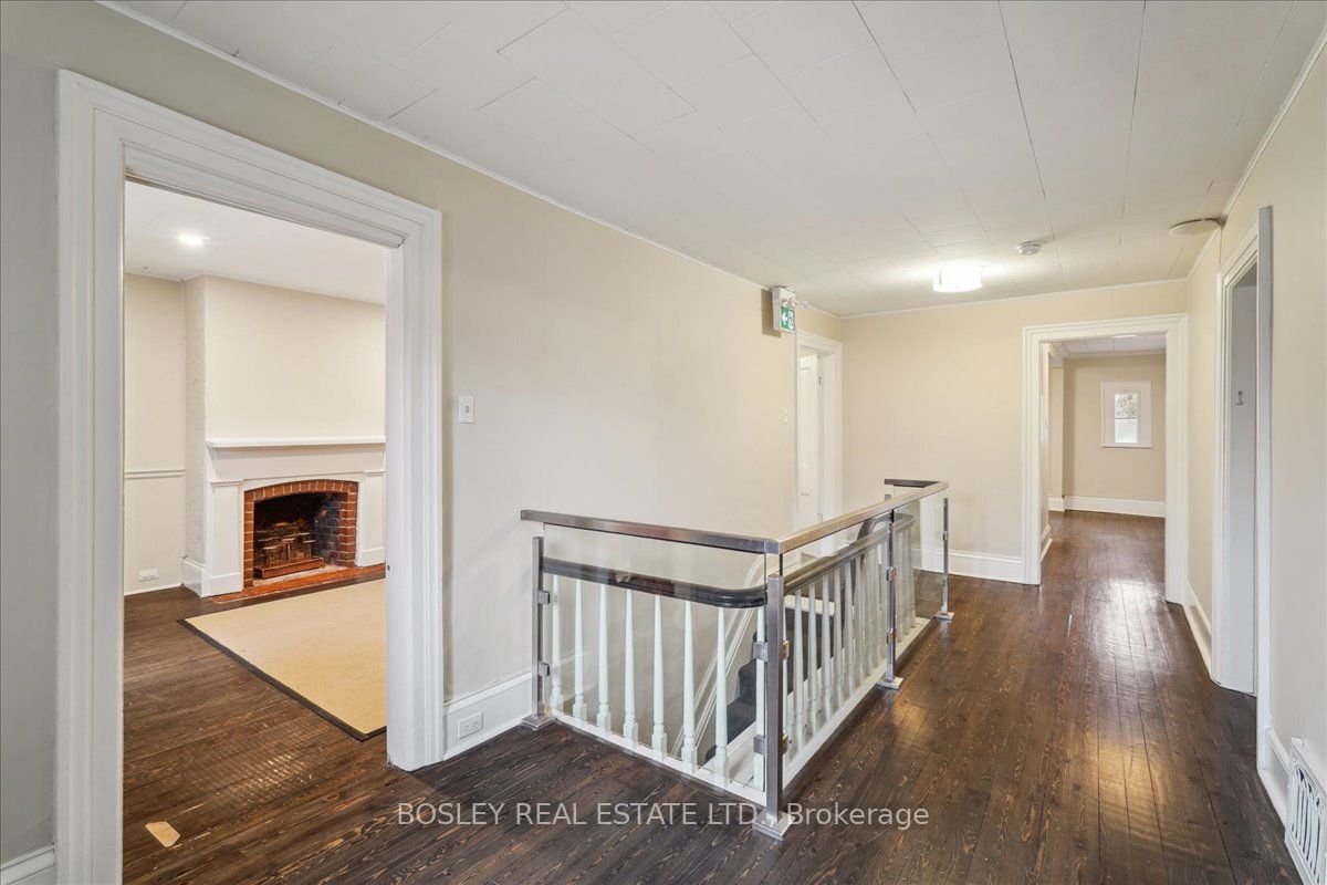 65 Wellington Street Property Photo 16