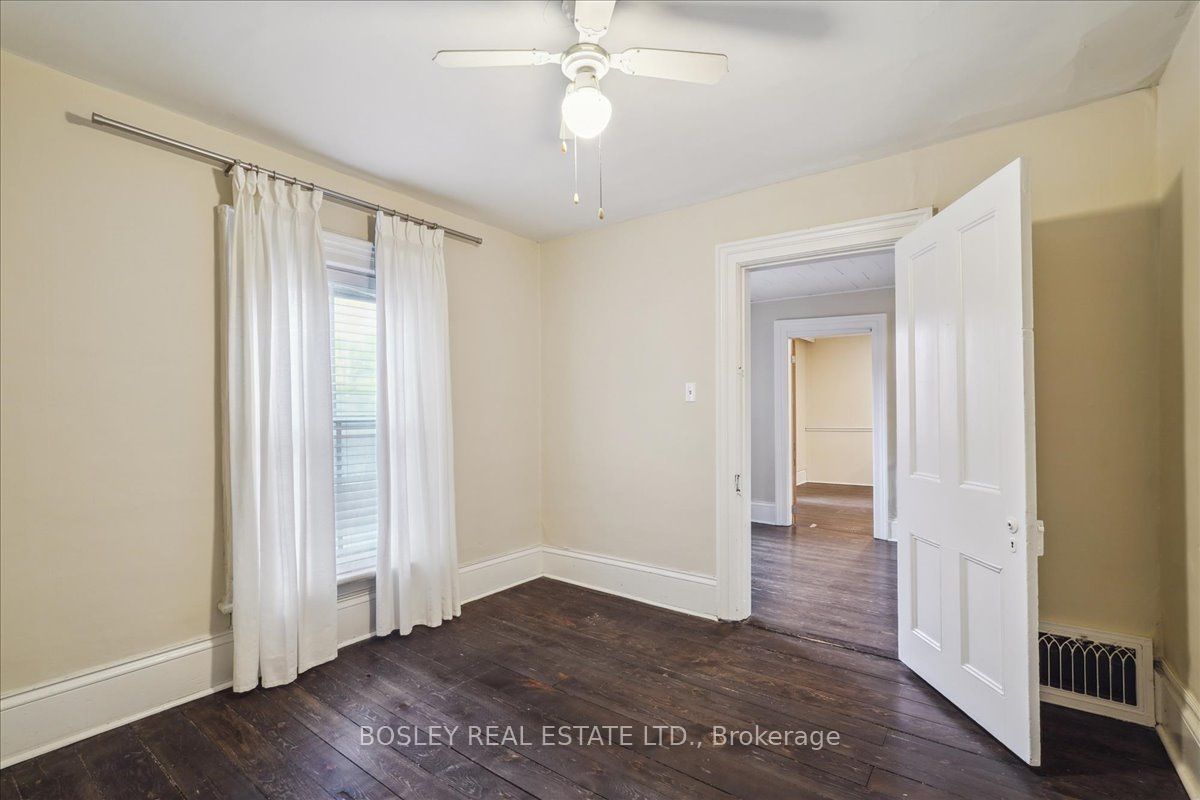 65 Wellington Street Property Photo 20