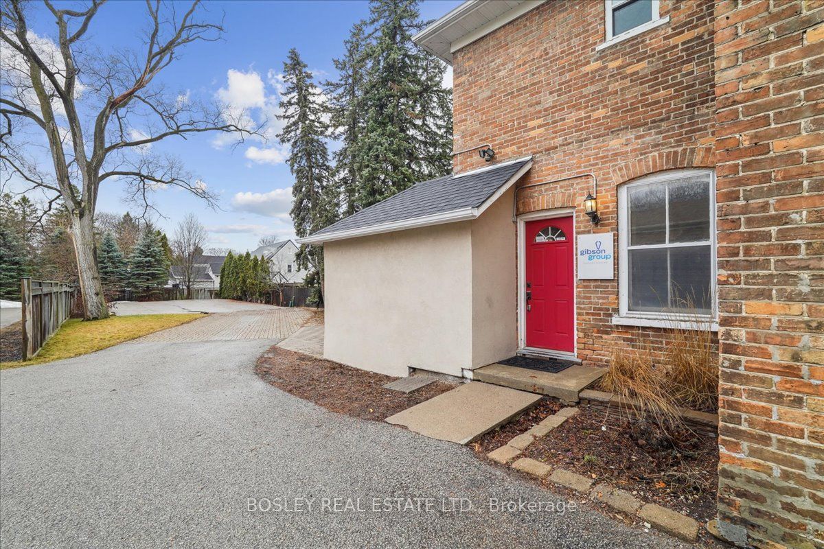 65 Wellington Street Property Photo 28