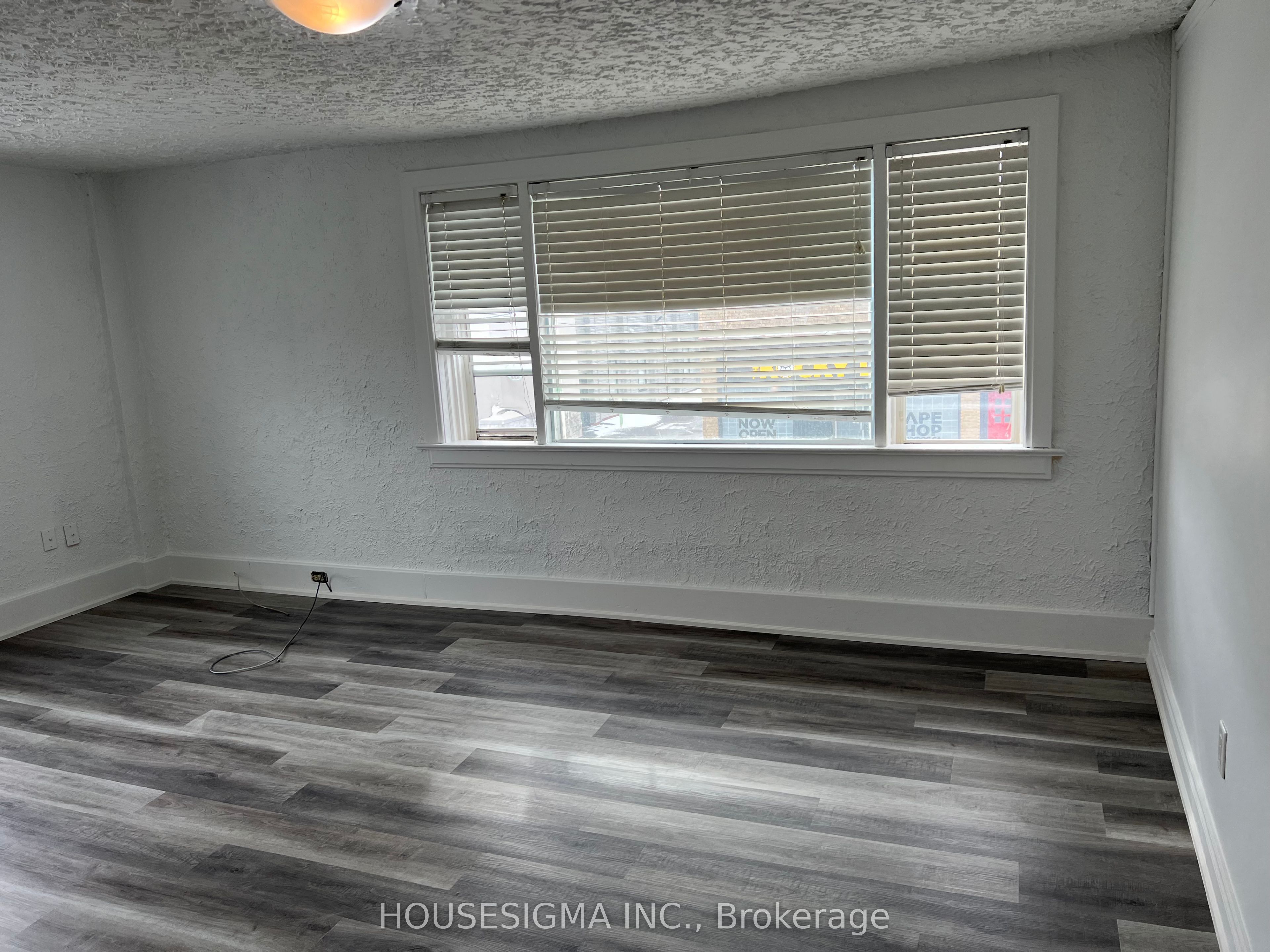 111 High St Street Property Photo 22