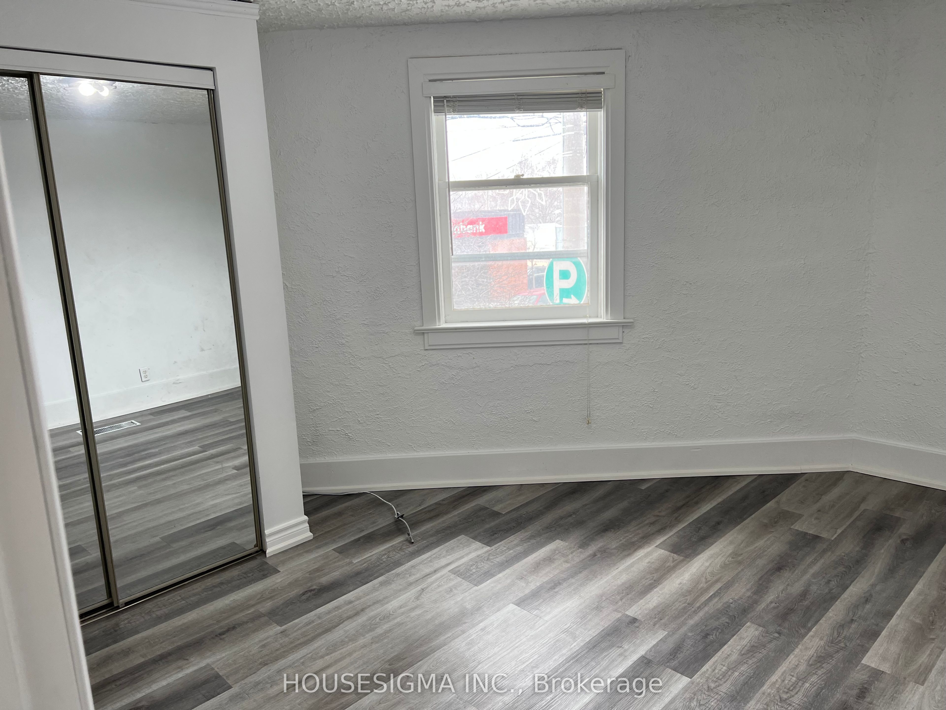 111 High St Street Property Photo 23