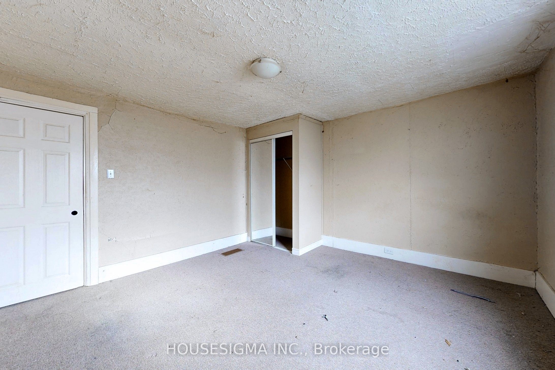 111 High St Street Property Photo 29