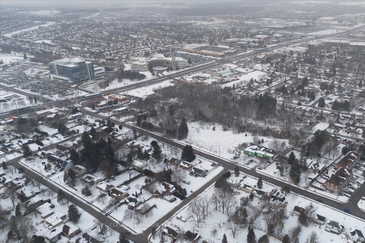 104 Eagle Street Property Photo 10