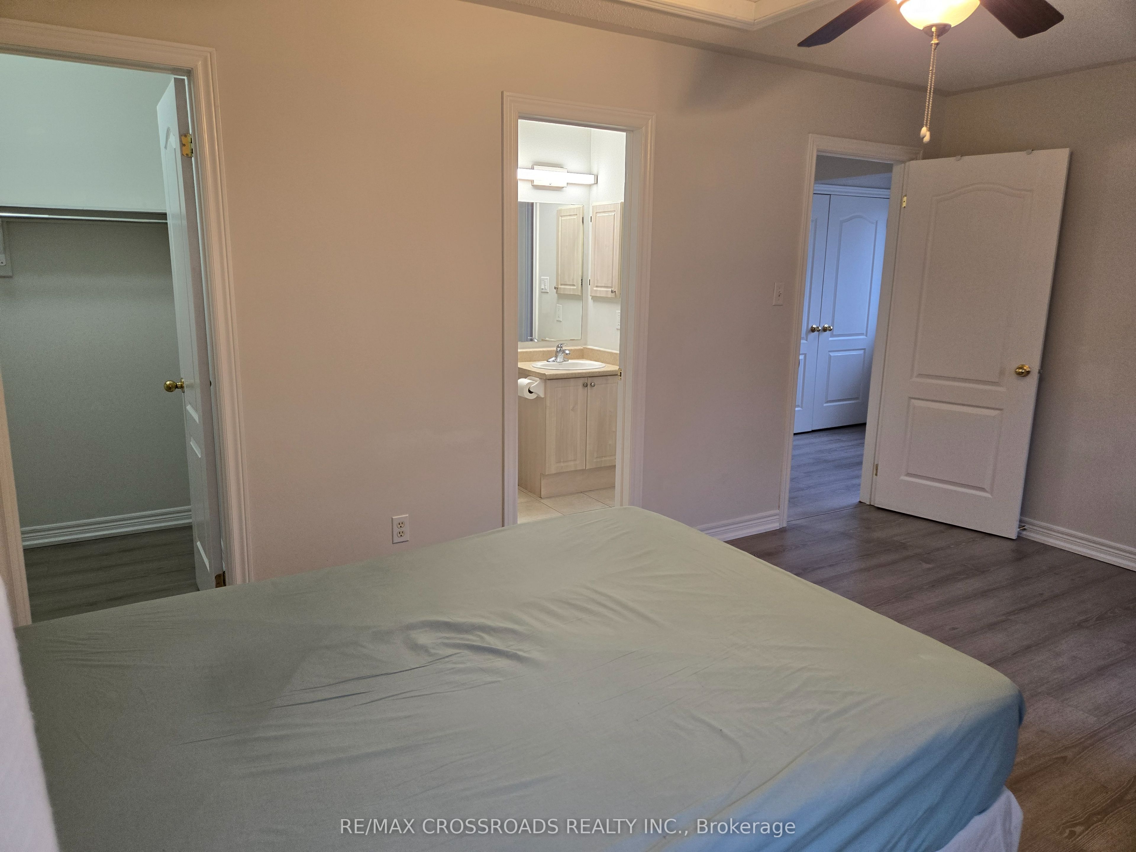 2922 Bur Oak Avenue Property Photo 20