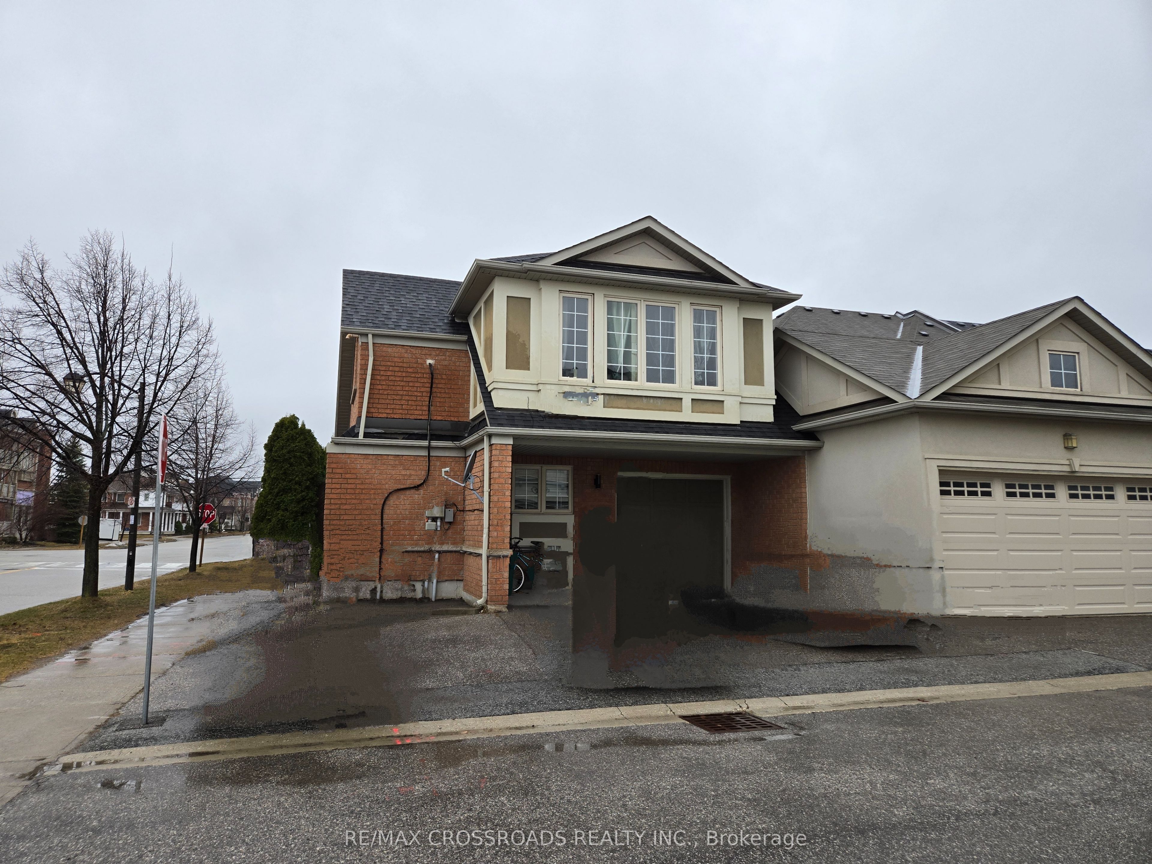2922 Bur Oak Avenue Property Photo 22