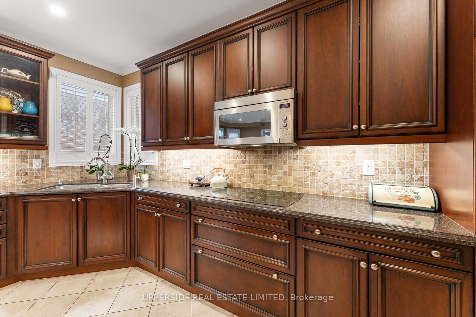 171 Seabreeze Avenue Property Photo 11
