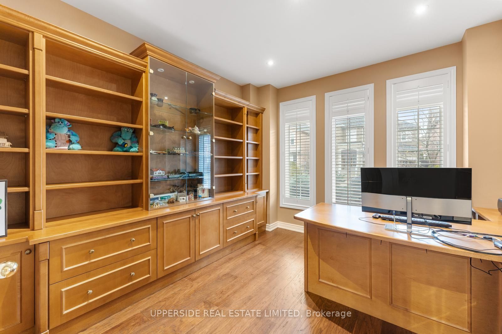 171 Seabreeze Avenue Property Photo 14