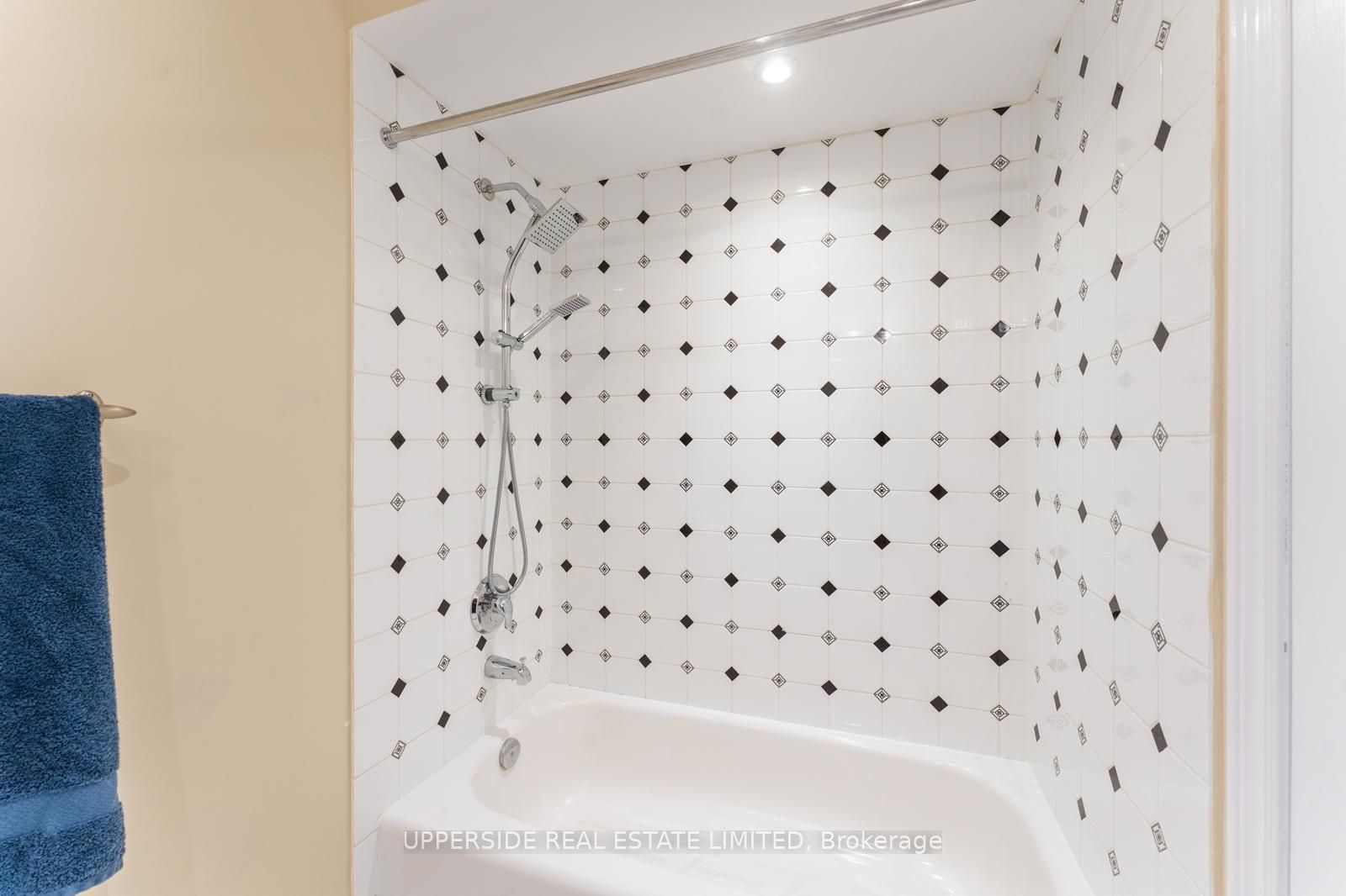 171 Seabreeze Avenue Property Photo 25